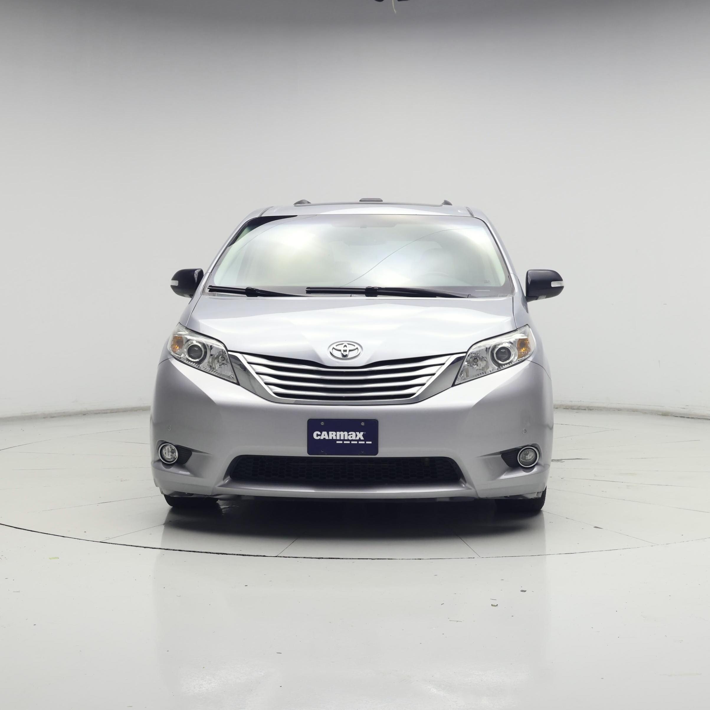 Thumbnail: 2014 Toyota Sienna - 5