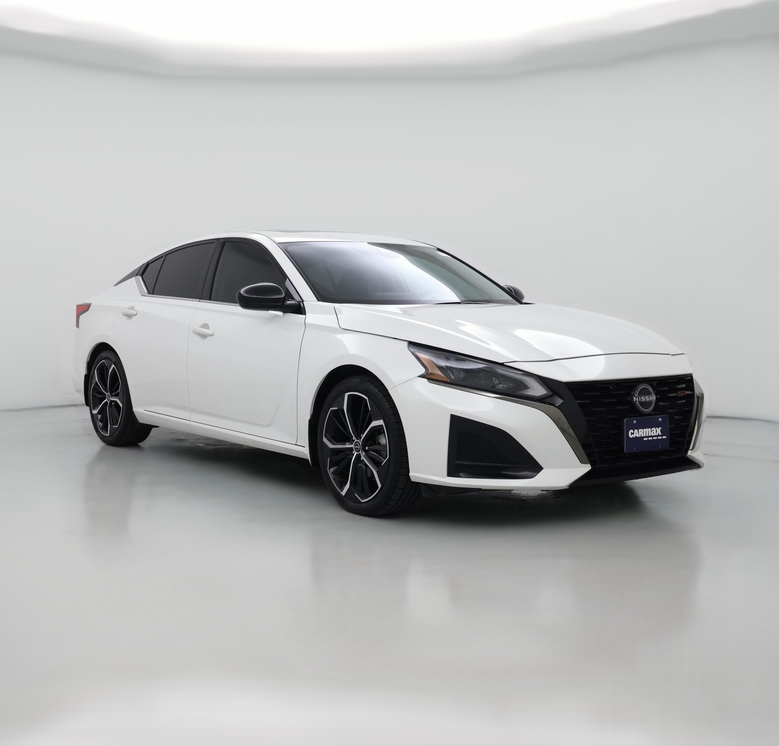 Thumbnail: 2024 Nissan Altima - 1