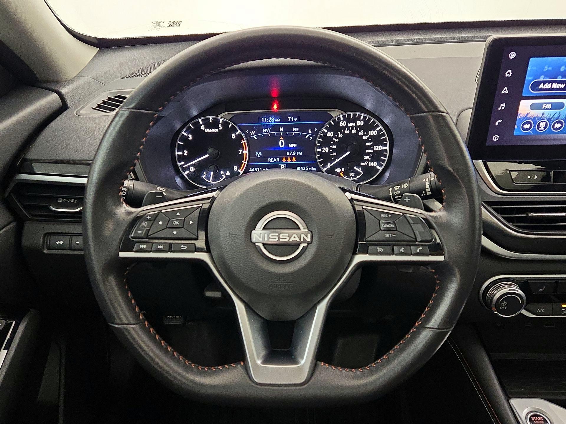Thumbnail: 2024 Nissan Altima - 10
