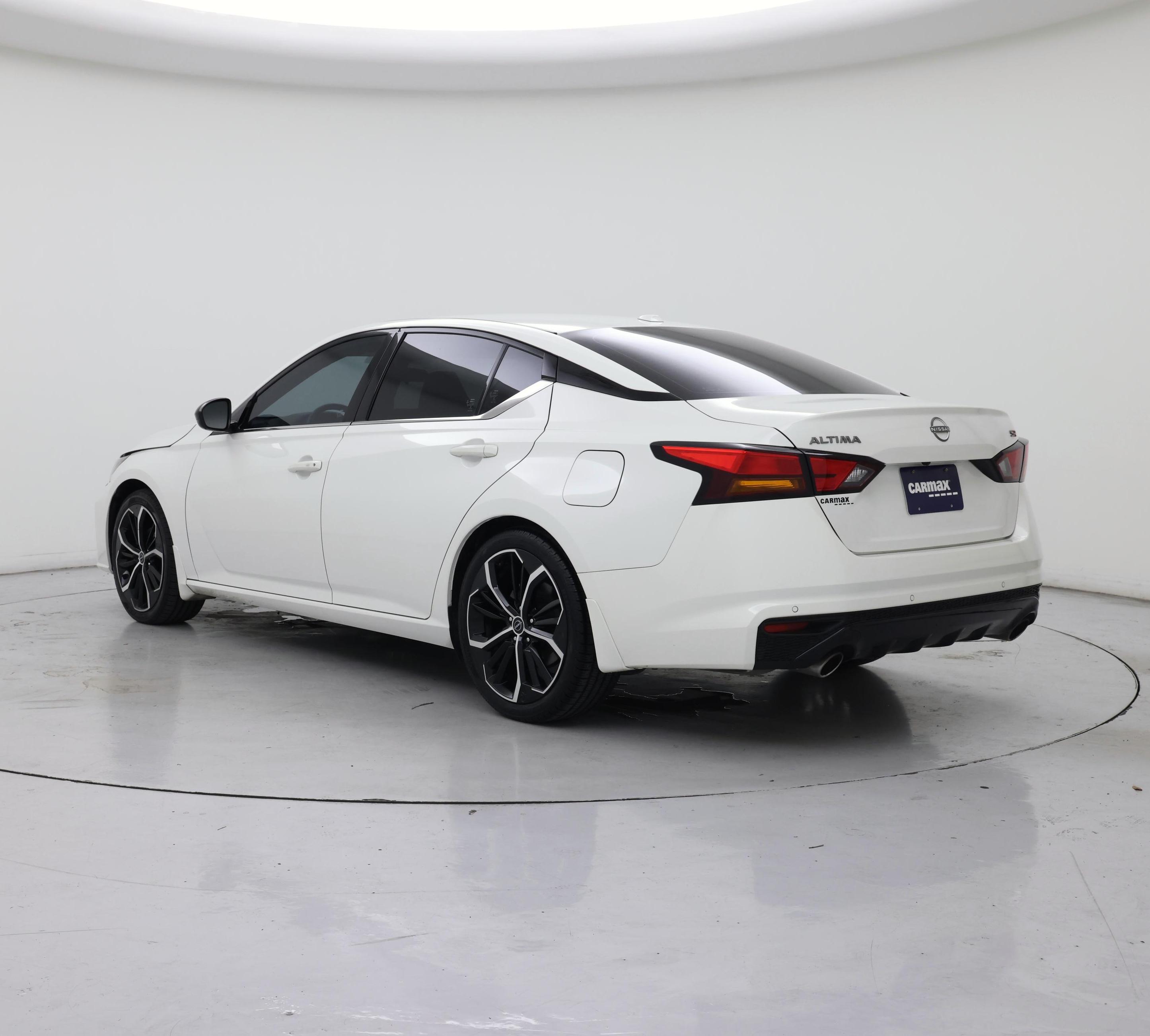 Thumbnail: 2024 Nissan Altima - 2