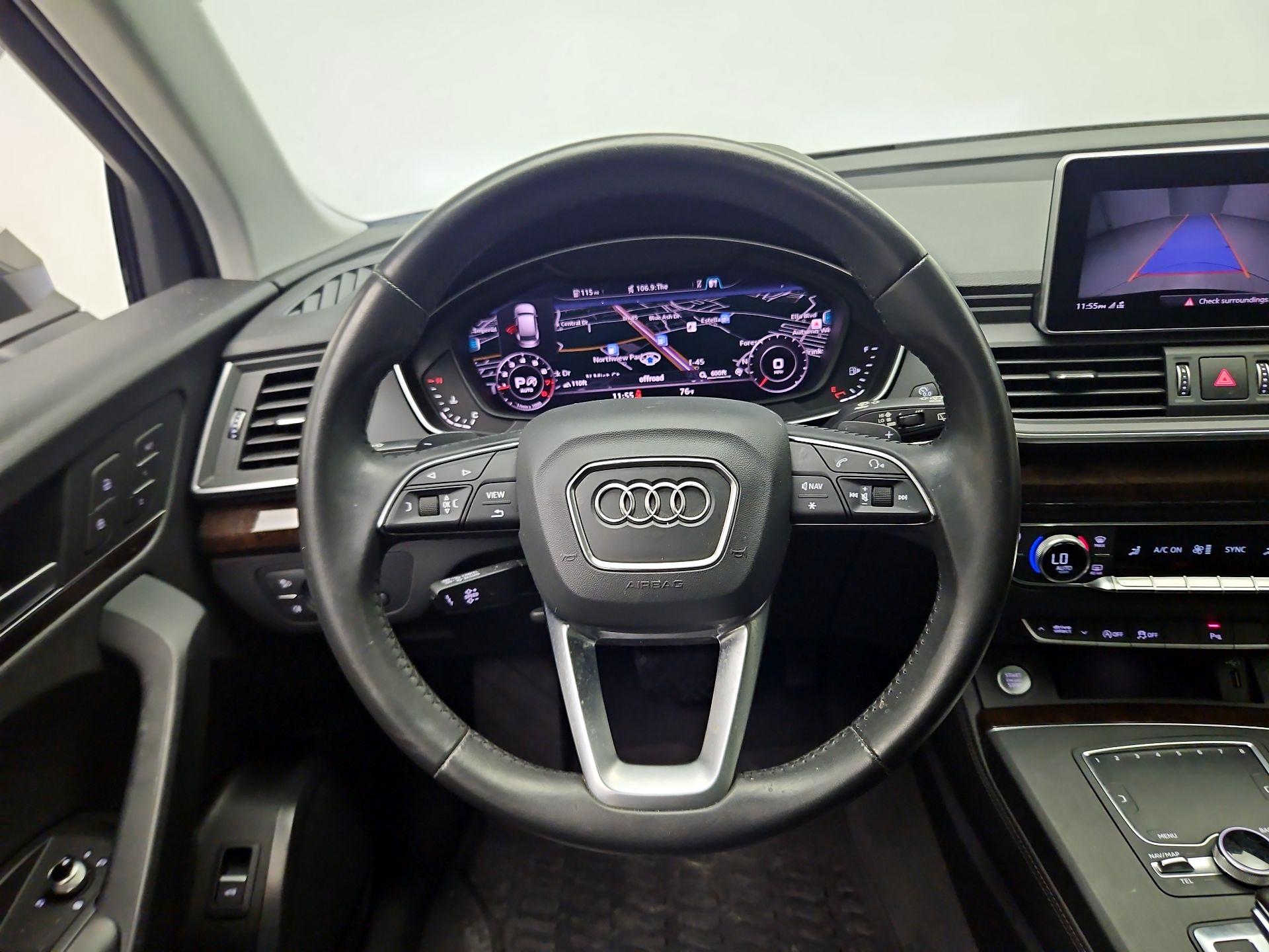Thumbnail: 2020 Audi Q5 - 10
