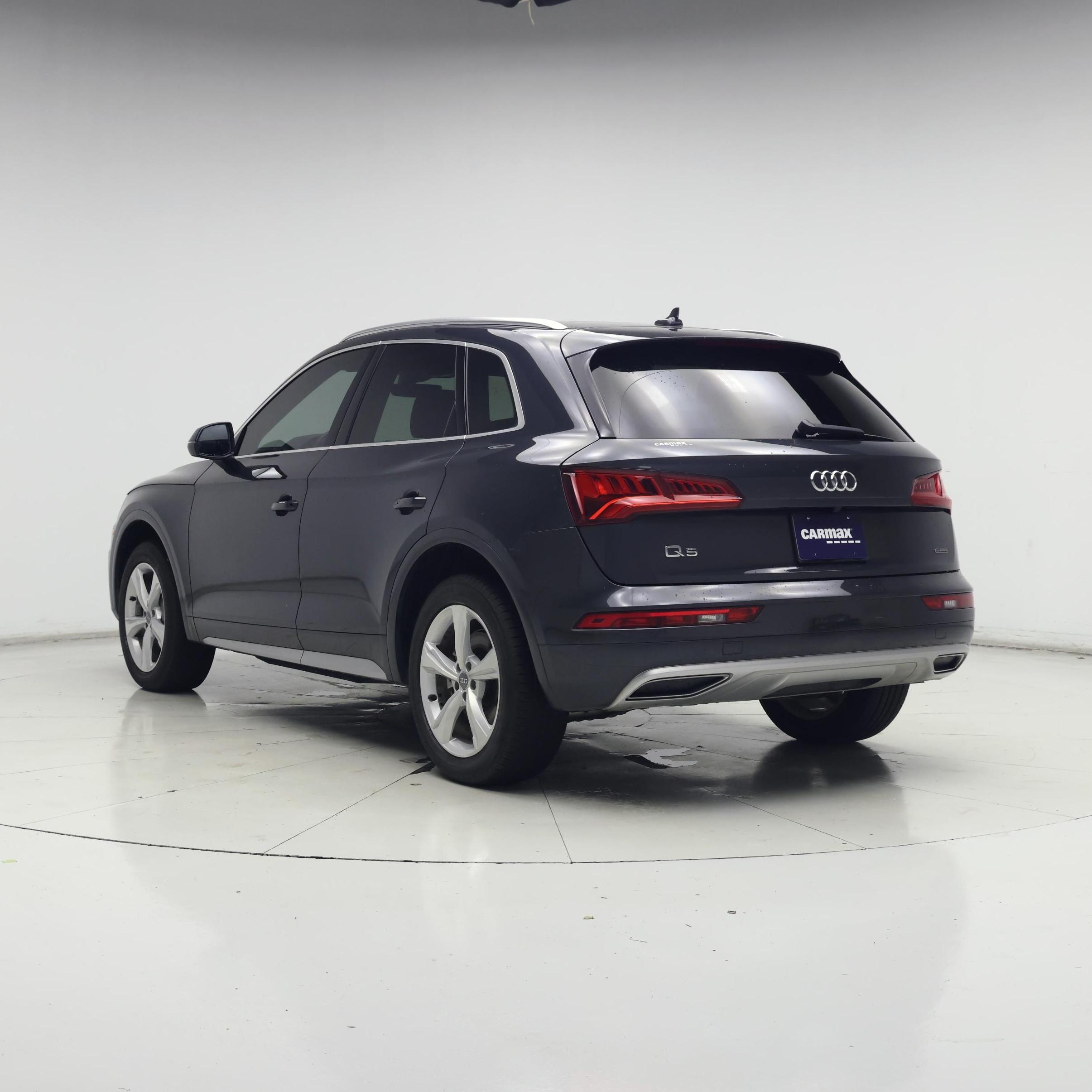 Thumbnail: 2020 Audi Q5 - 2