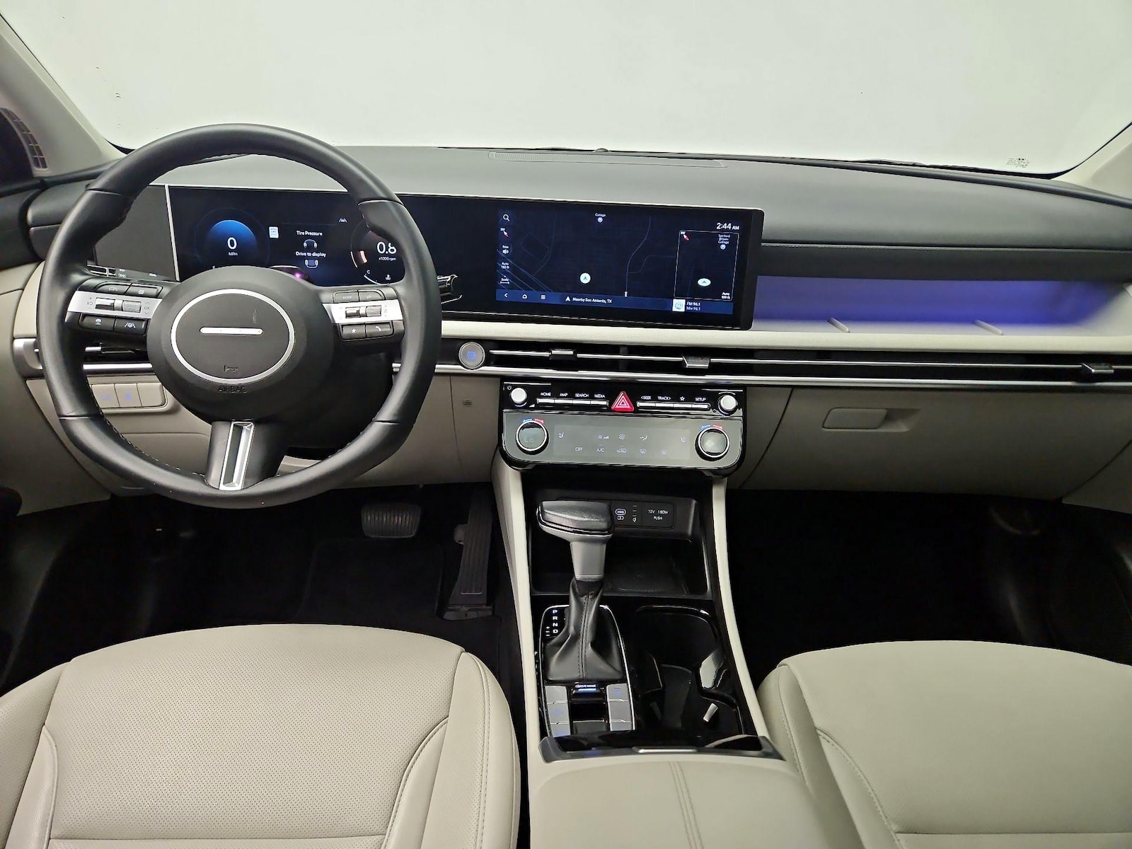 2025 Hyundai Tucson SEL Convenience - Photo 10