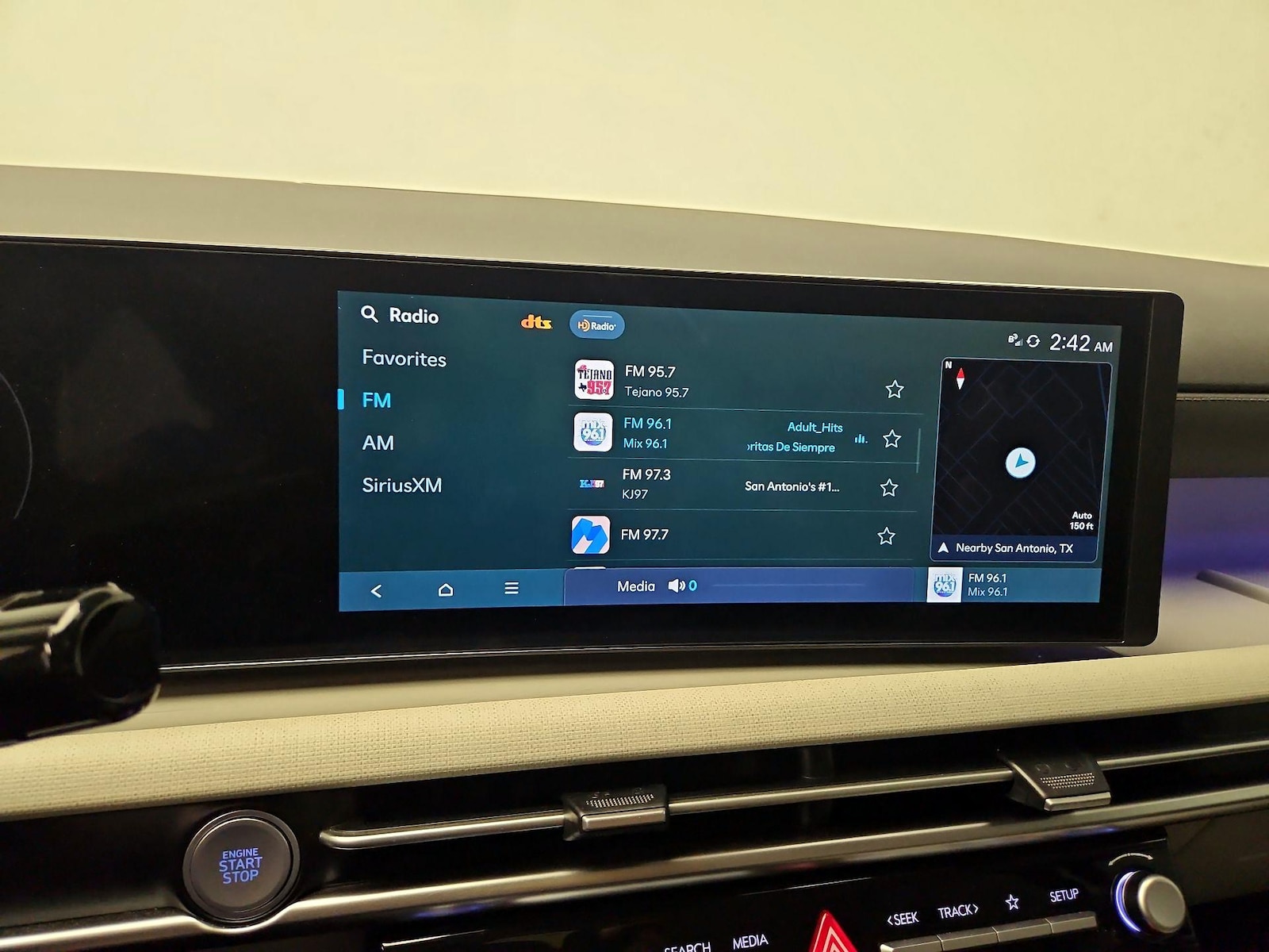 2025 Hyundai Tucson SEL Convenience - Photo 17