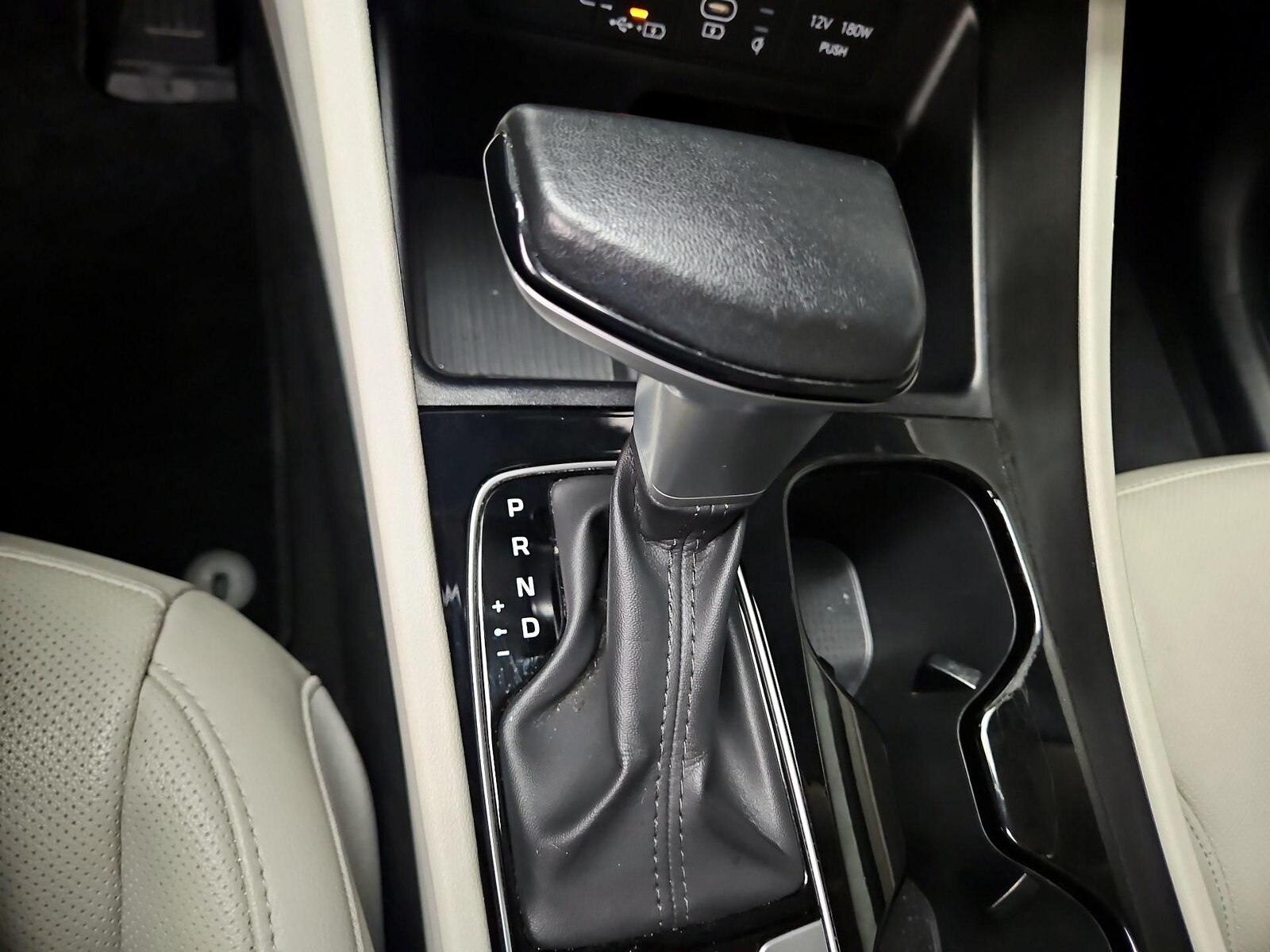 2025 Hyundai Tucson SEL Convenience - Photo 19