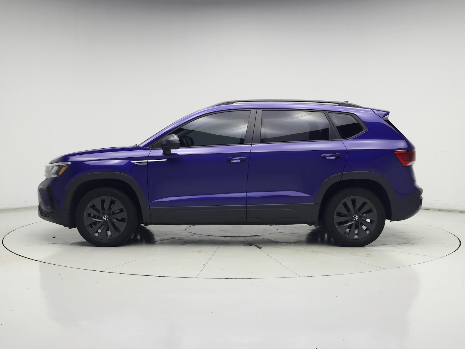 2024 Volkswagen Taos S - Photo 4