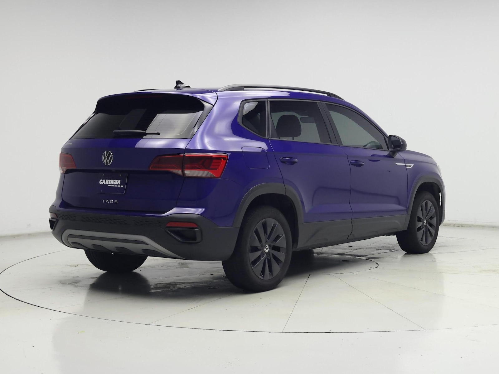 2024 Volkswagen Taos S - Photo 9
