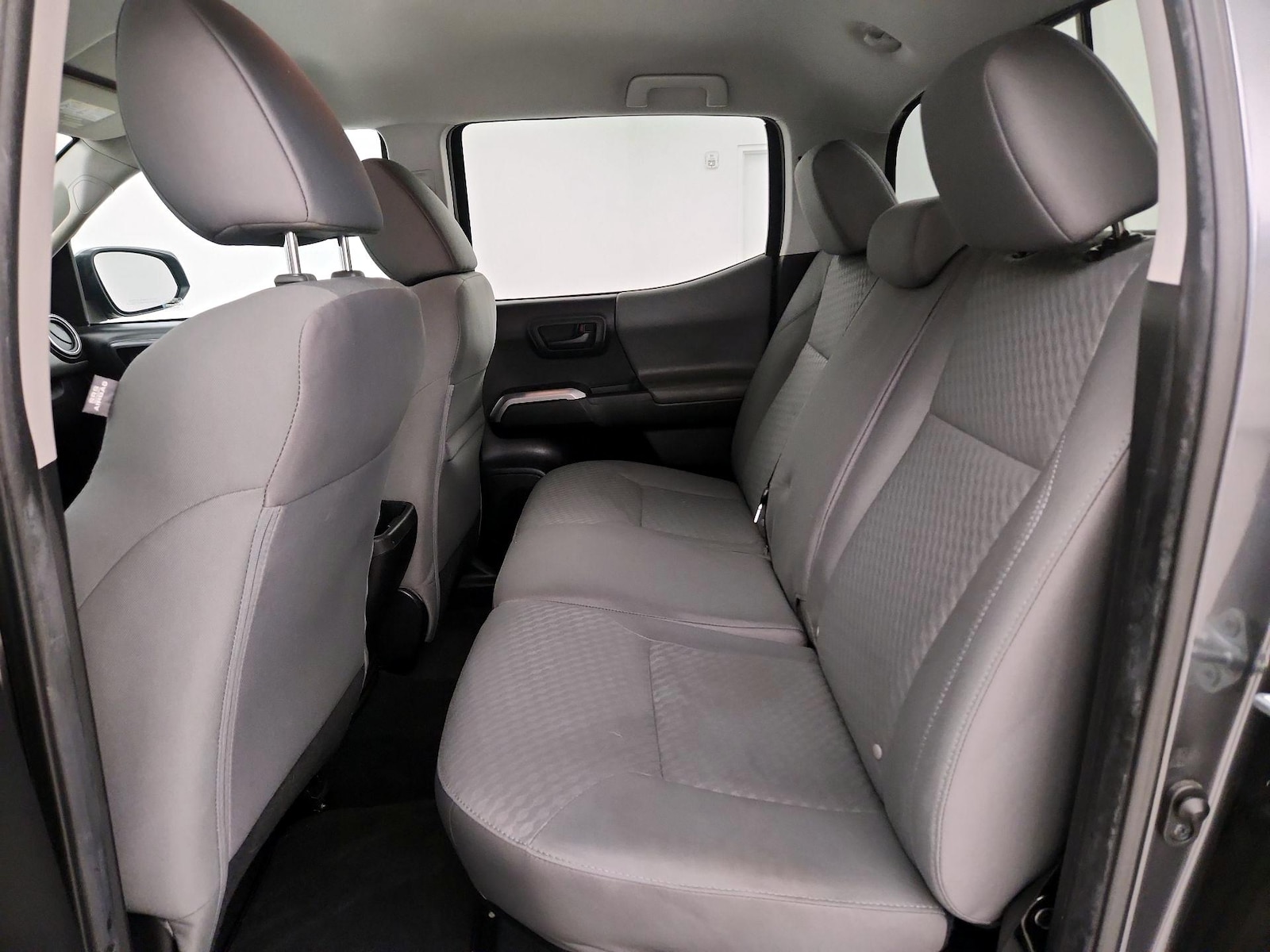 2022 Toyota Tacoma SR5 - Photo 20