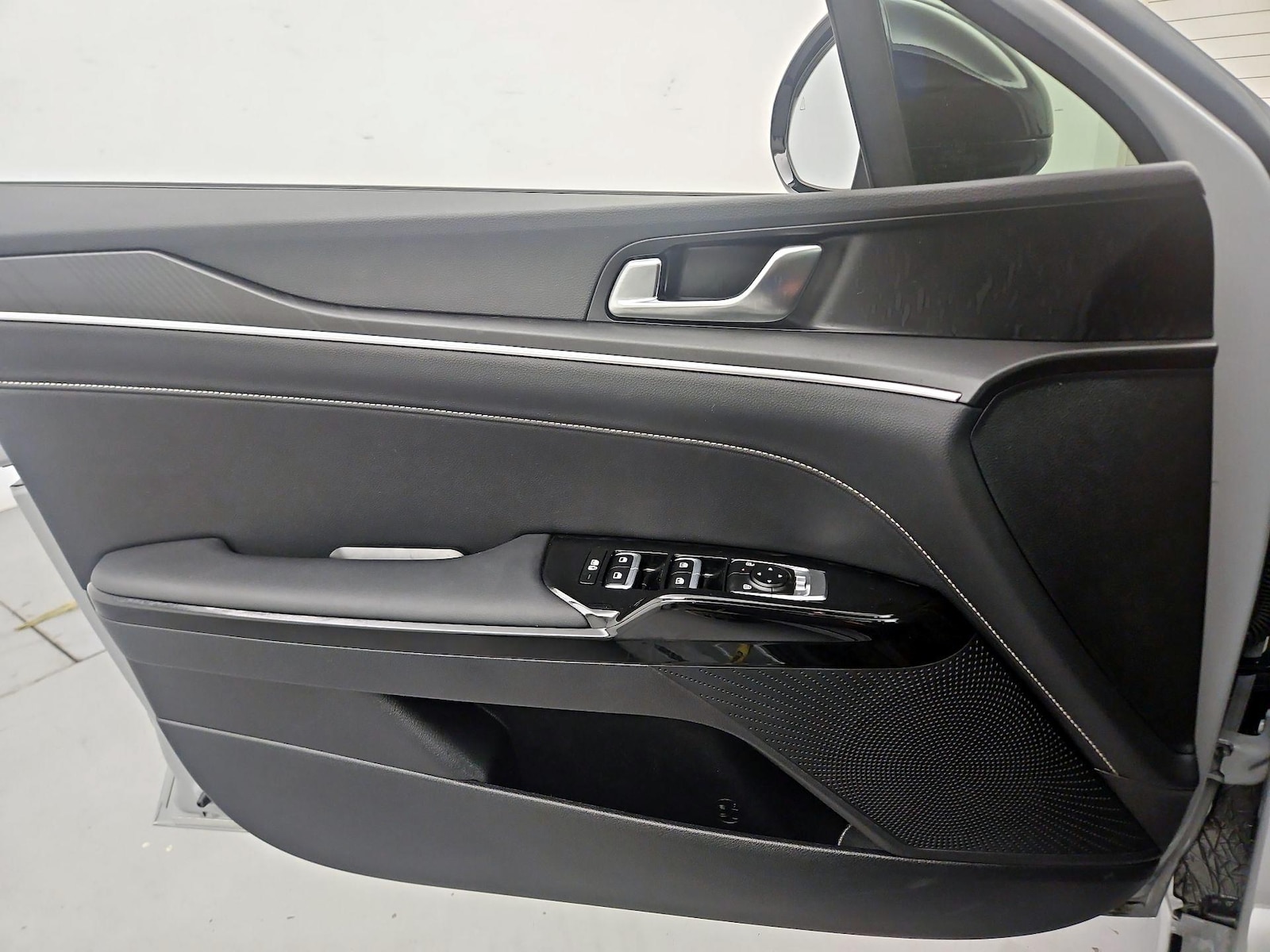 2026 Kia K5 GT-Line - Photo 13