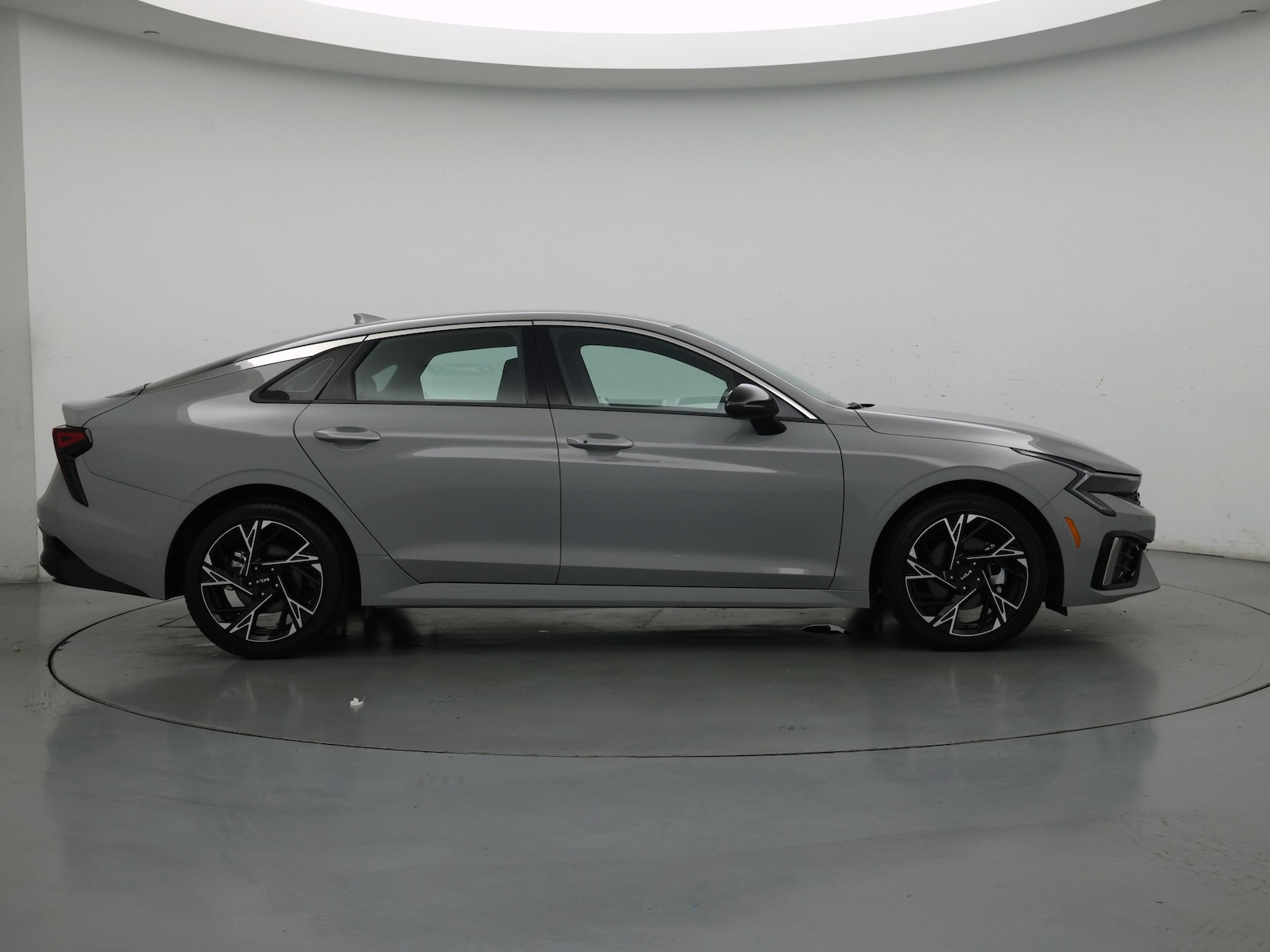 2026 Kia K5 GT-Line - Photo 8