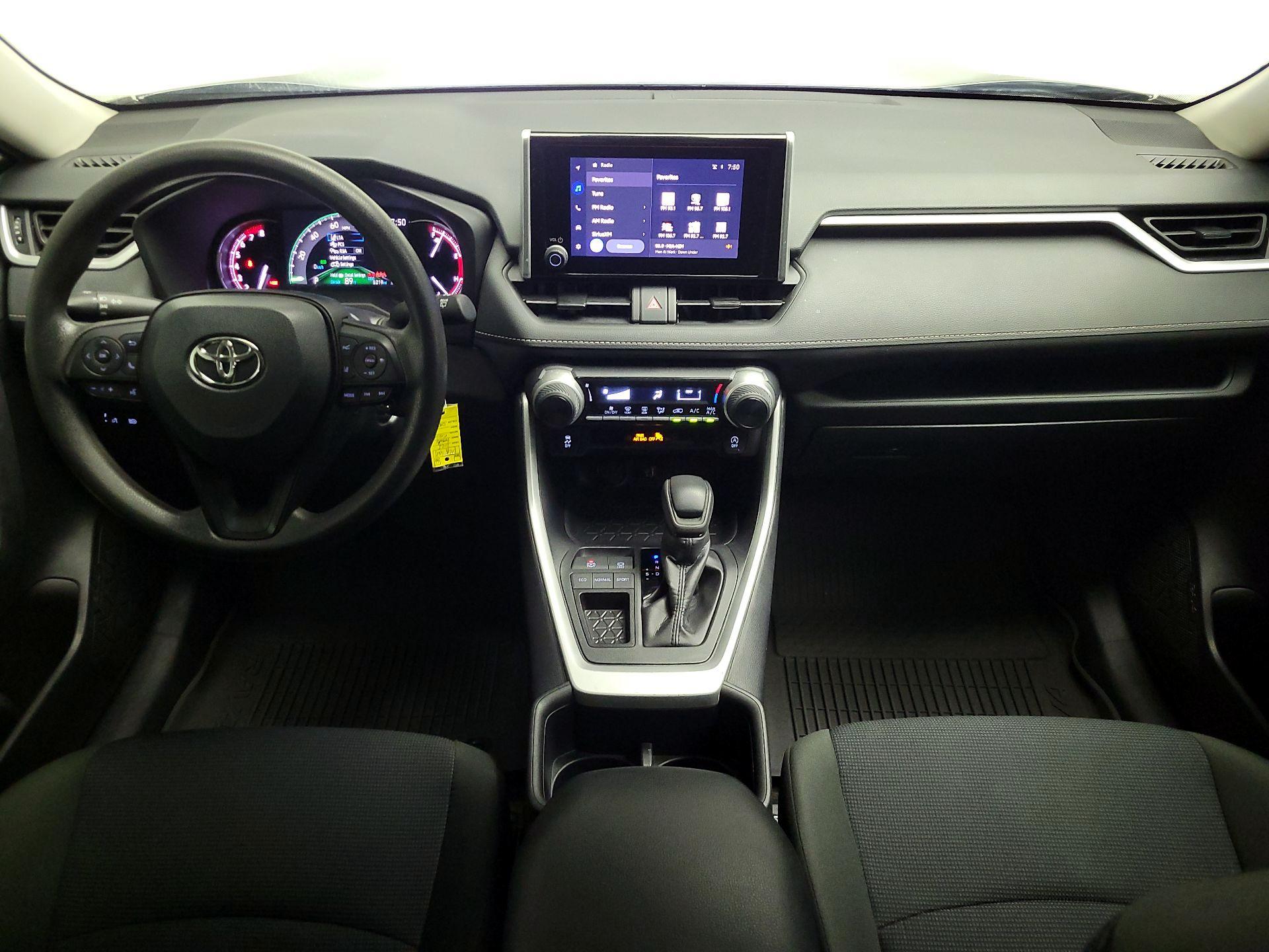 Thumbnail: 2025 Toyota RAV4 - 9