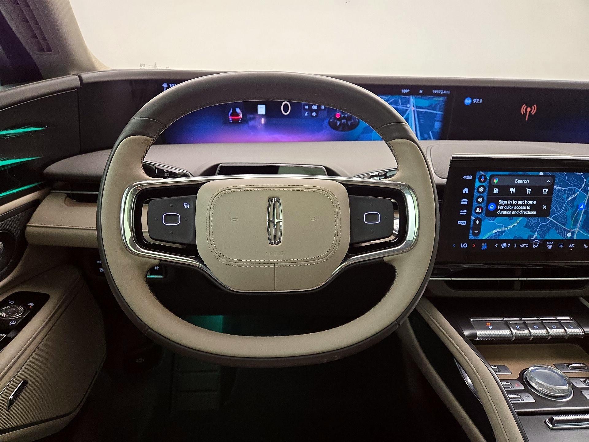 Thumbnail: 2025 Lincoln Nautilus - 10