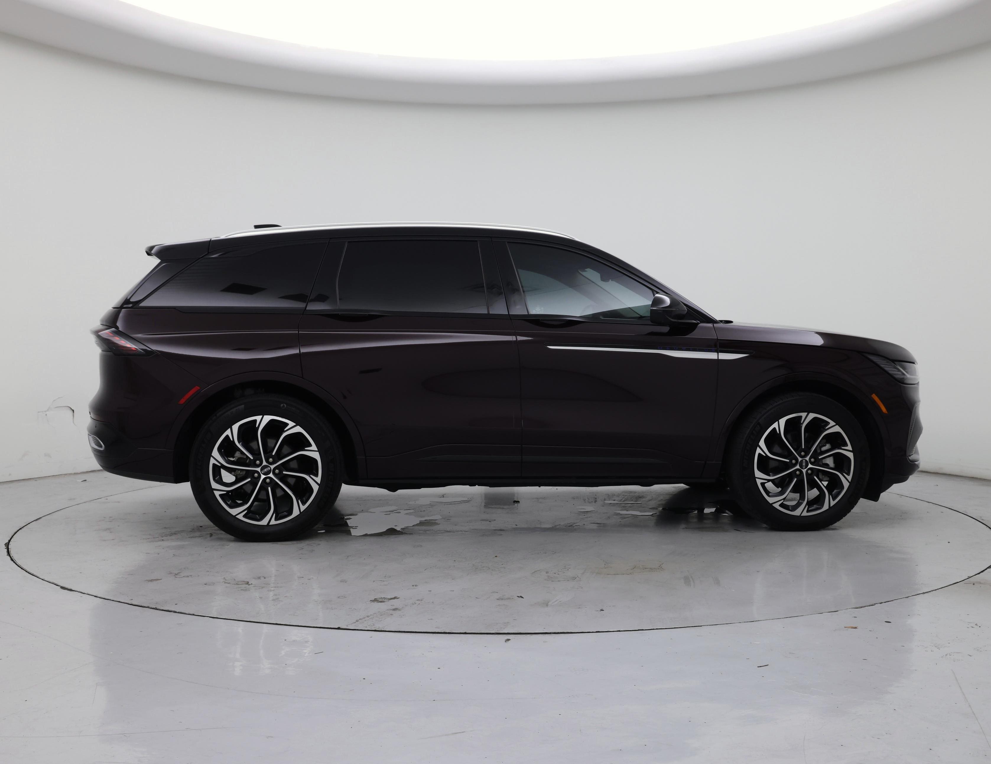 Thumbnail: 2025 Lincoln Nautilus - 7