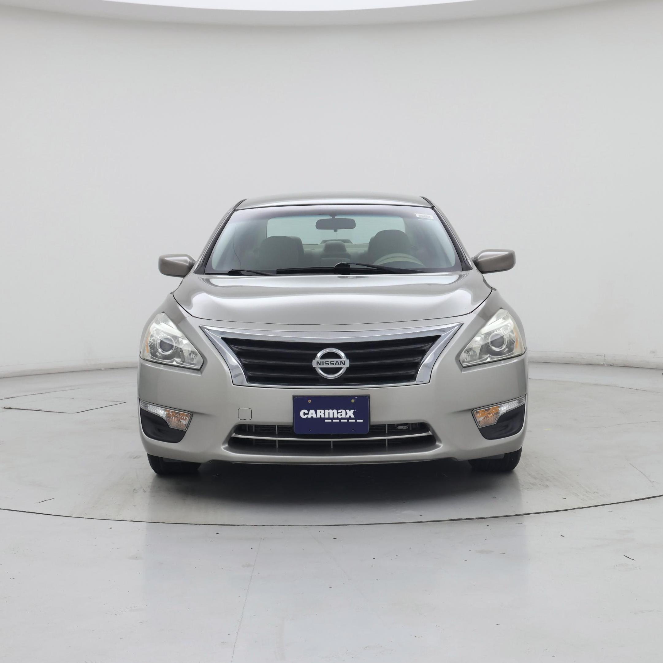 Thumbnail: 2015 Nissan Altima - 5