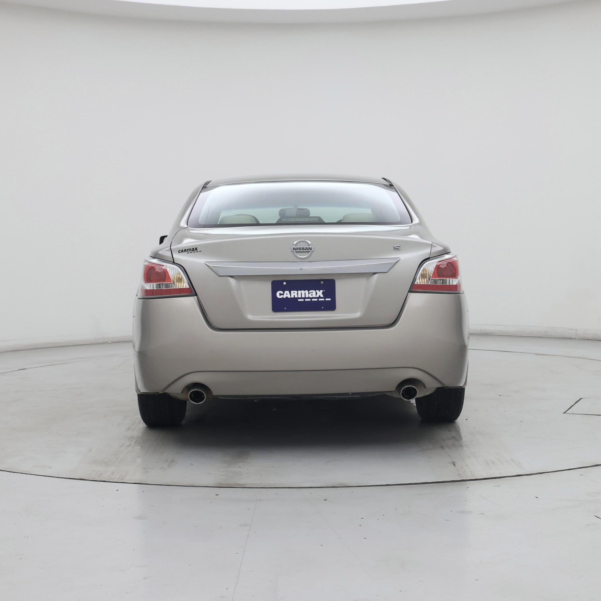 Thumbnail: 2015 Nissan Altima - 6