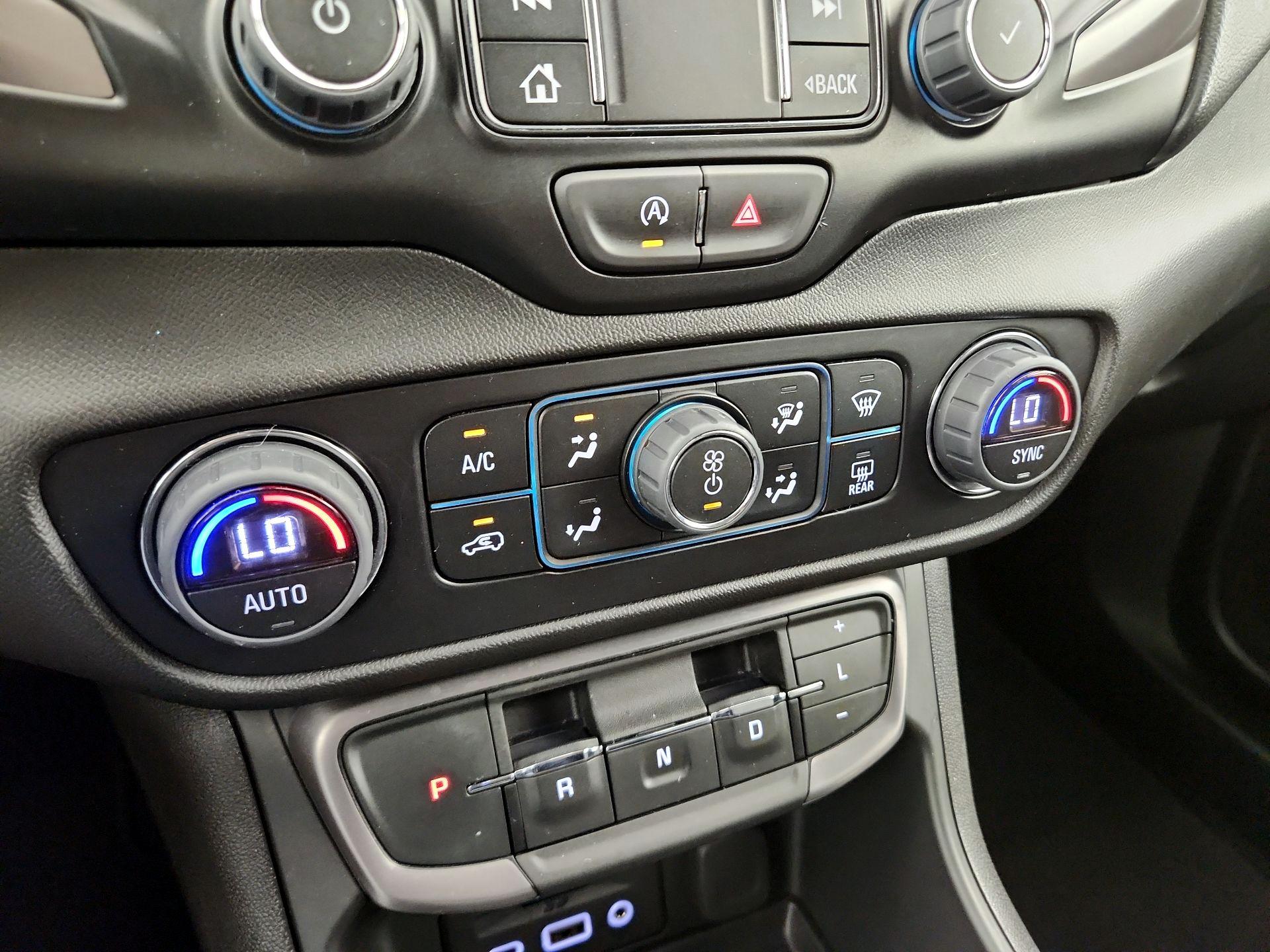 Thumbnail: 2024 GMC Terrain - 16