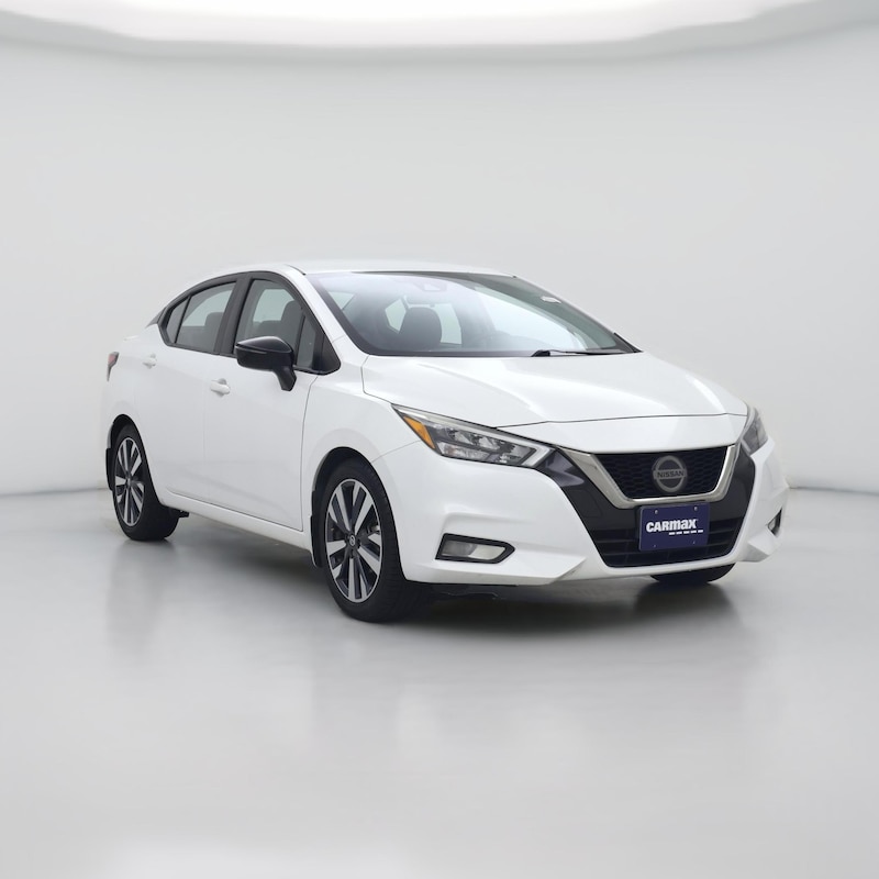 2021 Nissan Versa SR