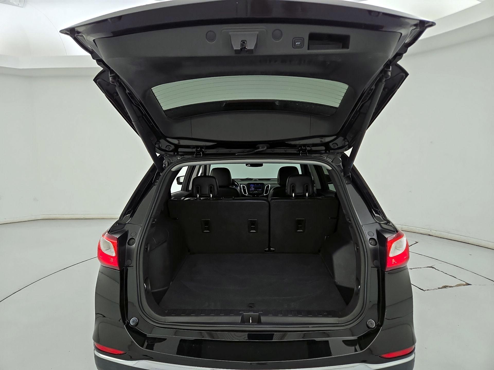 Thumbnail: 2020 Chevrolet Equinox - 20