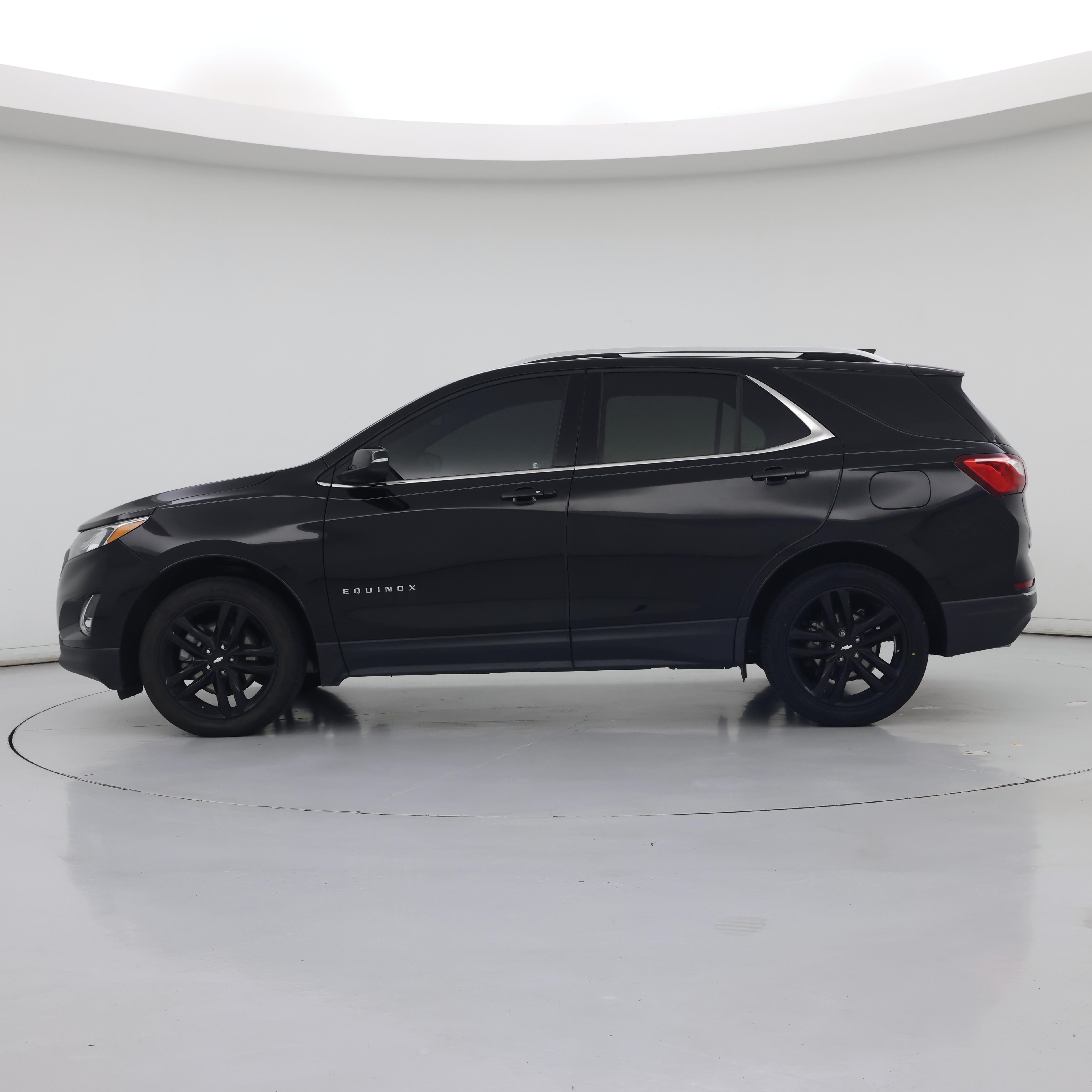 Thumbnail: 2020 Chevrolet Equinox - 3