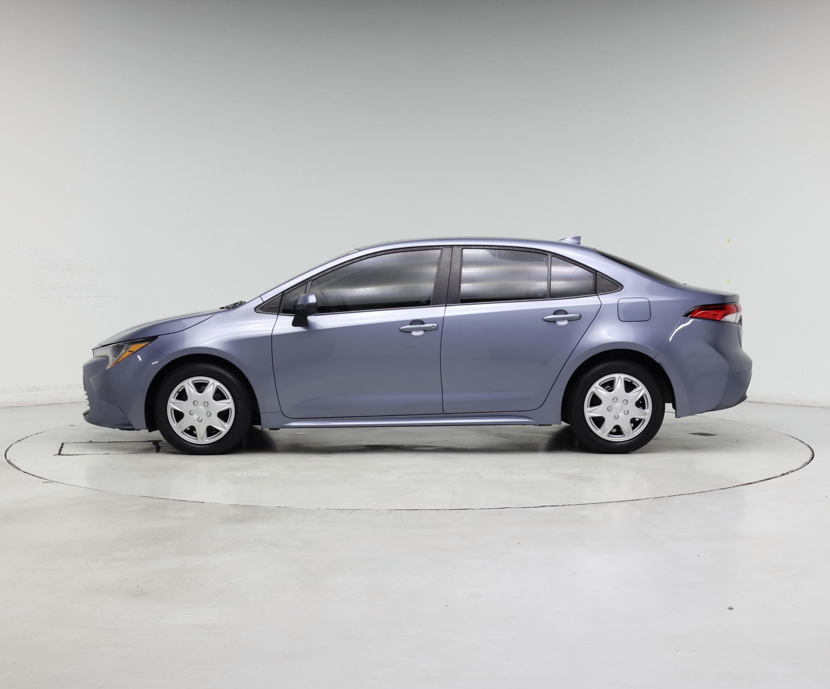 Thumbnail: 2024 Toyota Corolla - 3