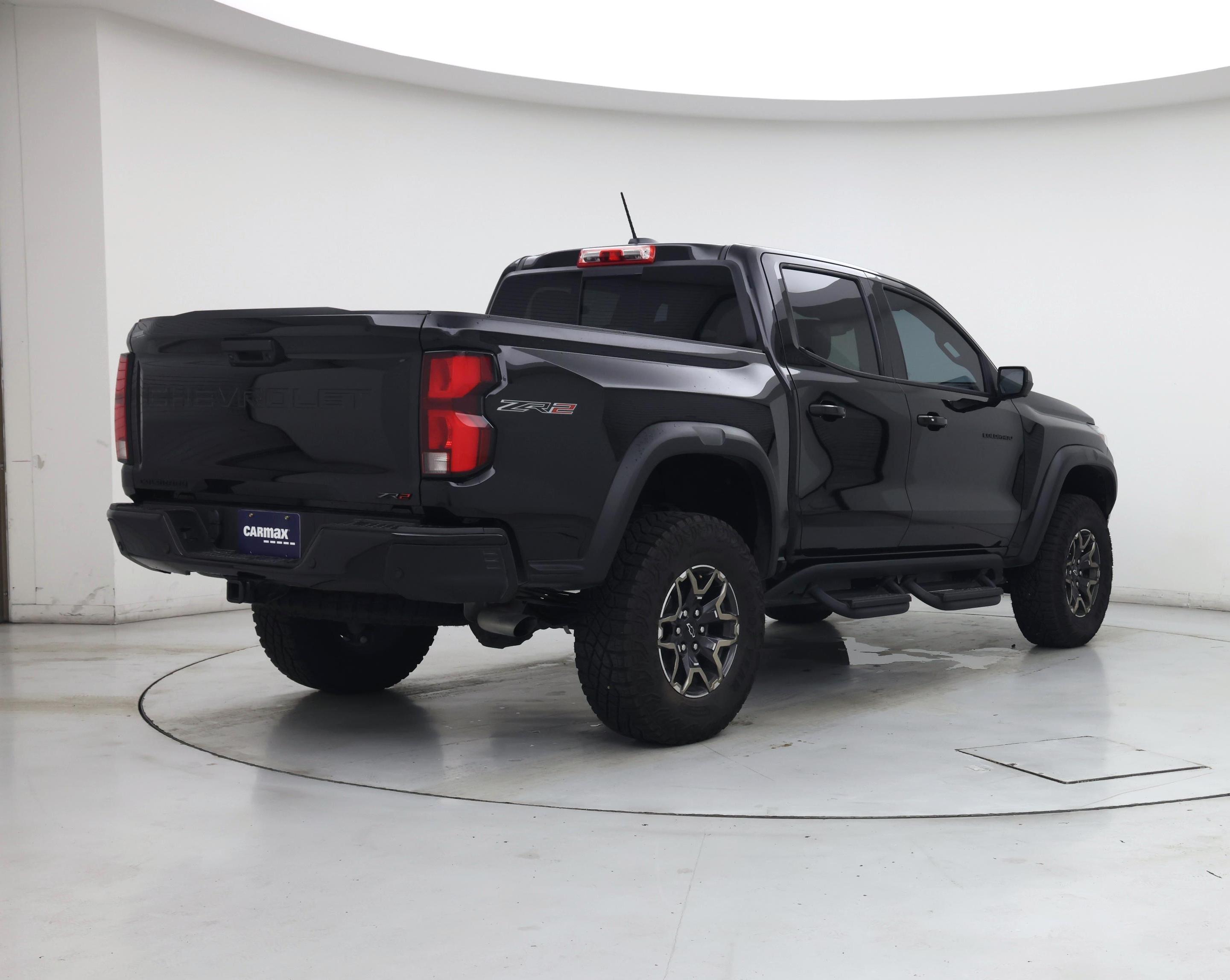 Thumbnail: 2024 Chevrolet Colorado - 8