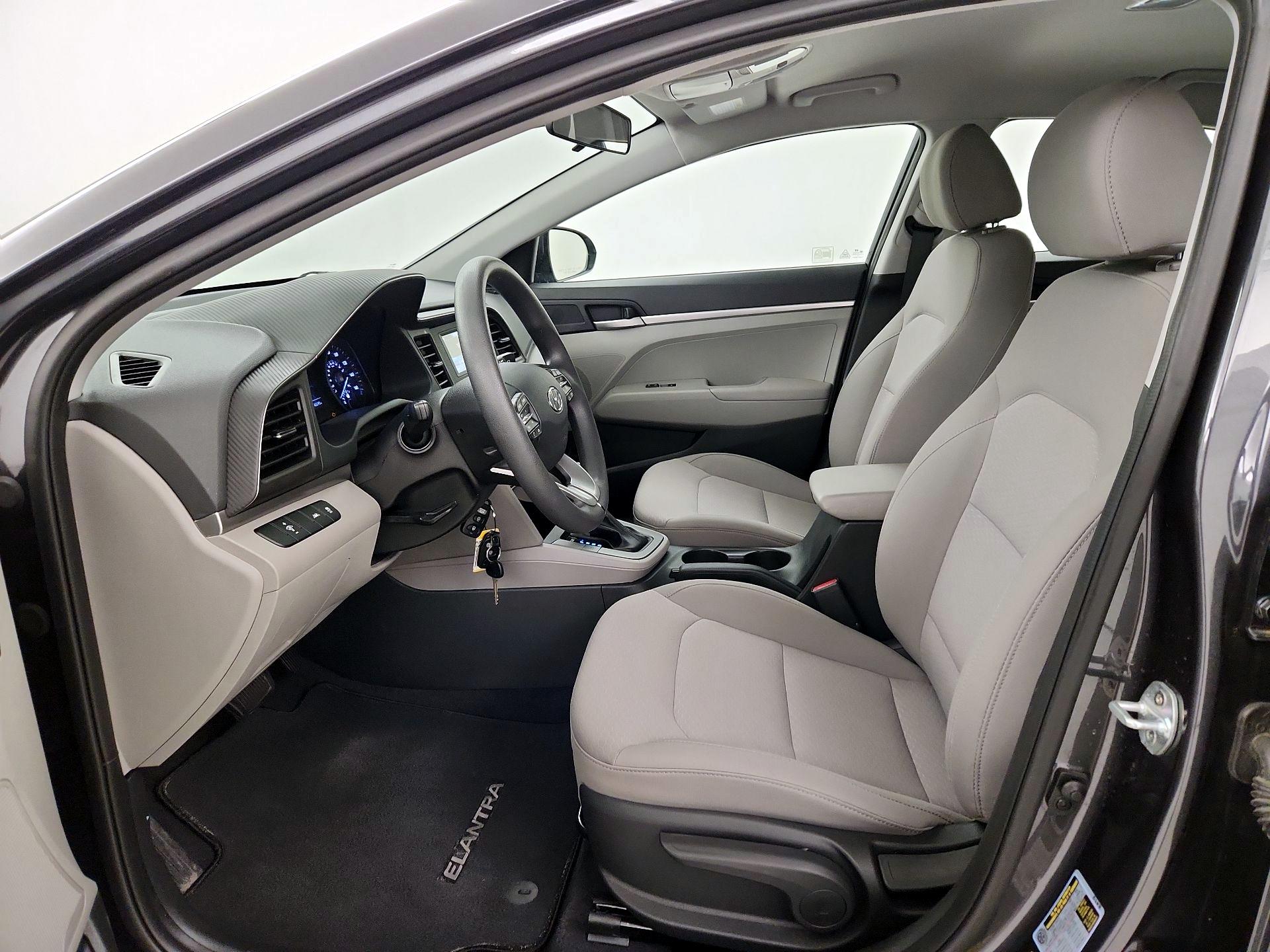 Thumbnail: 2020 Hyundai Elantra - 11
