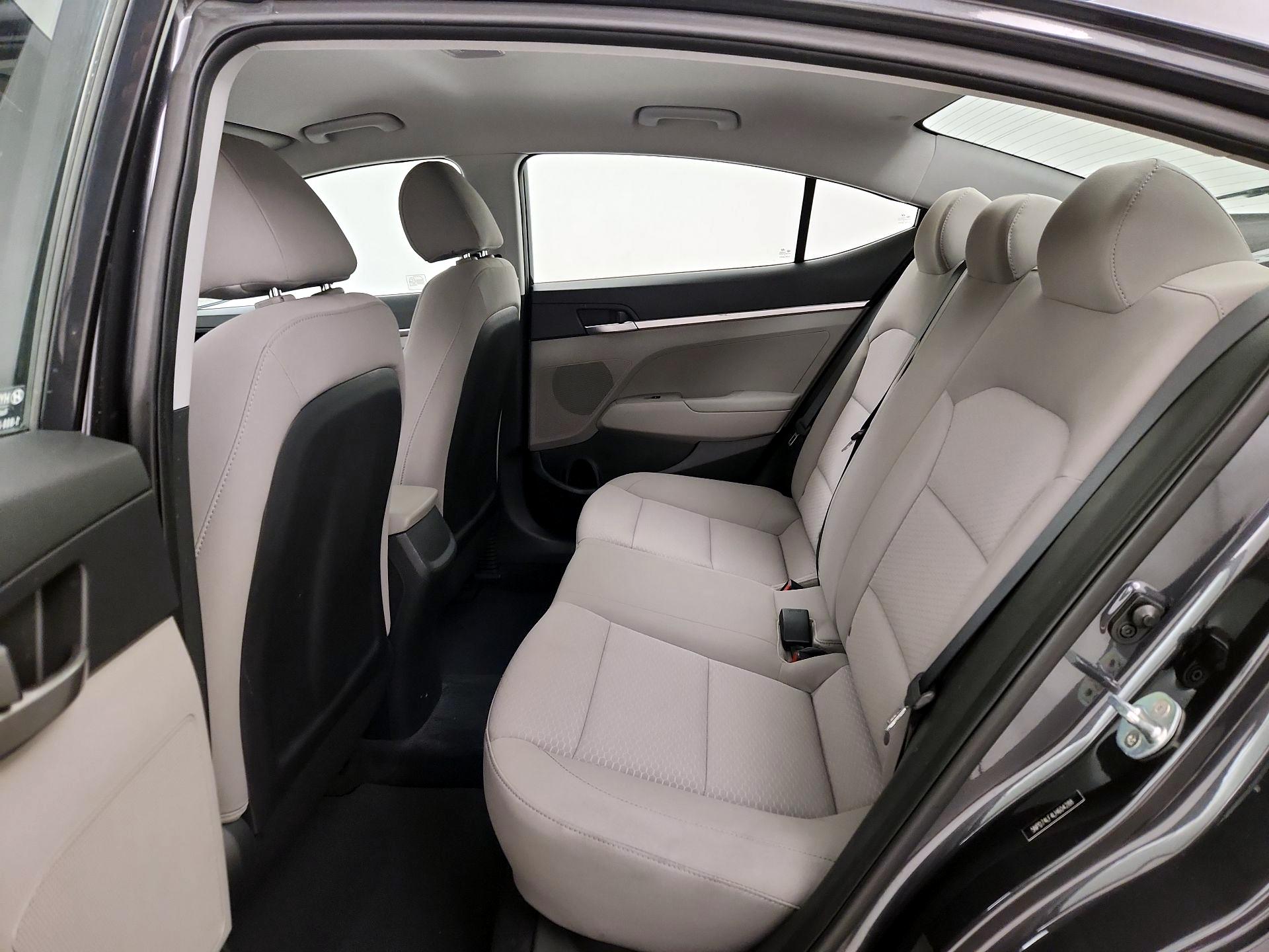 Thumbnail: 2020 Hyundai Elantra - 19
