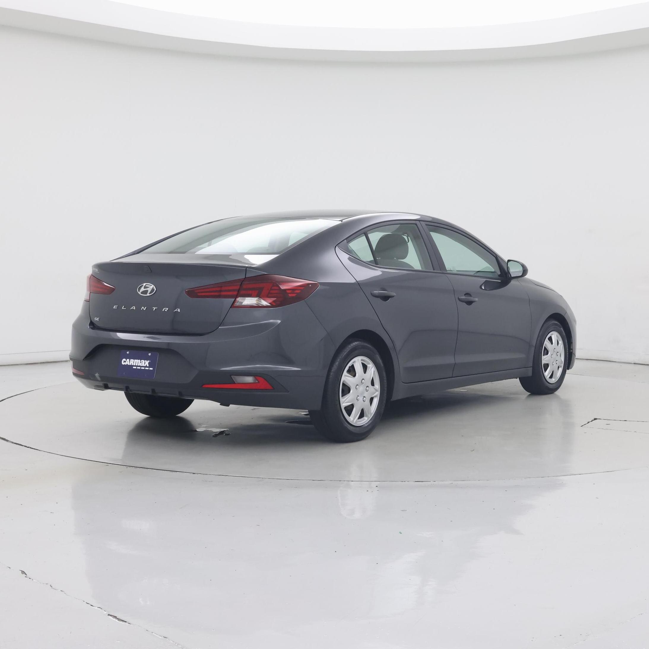 Thumbnail: 2020 Hyundai Elantra - 8