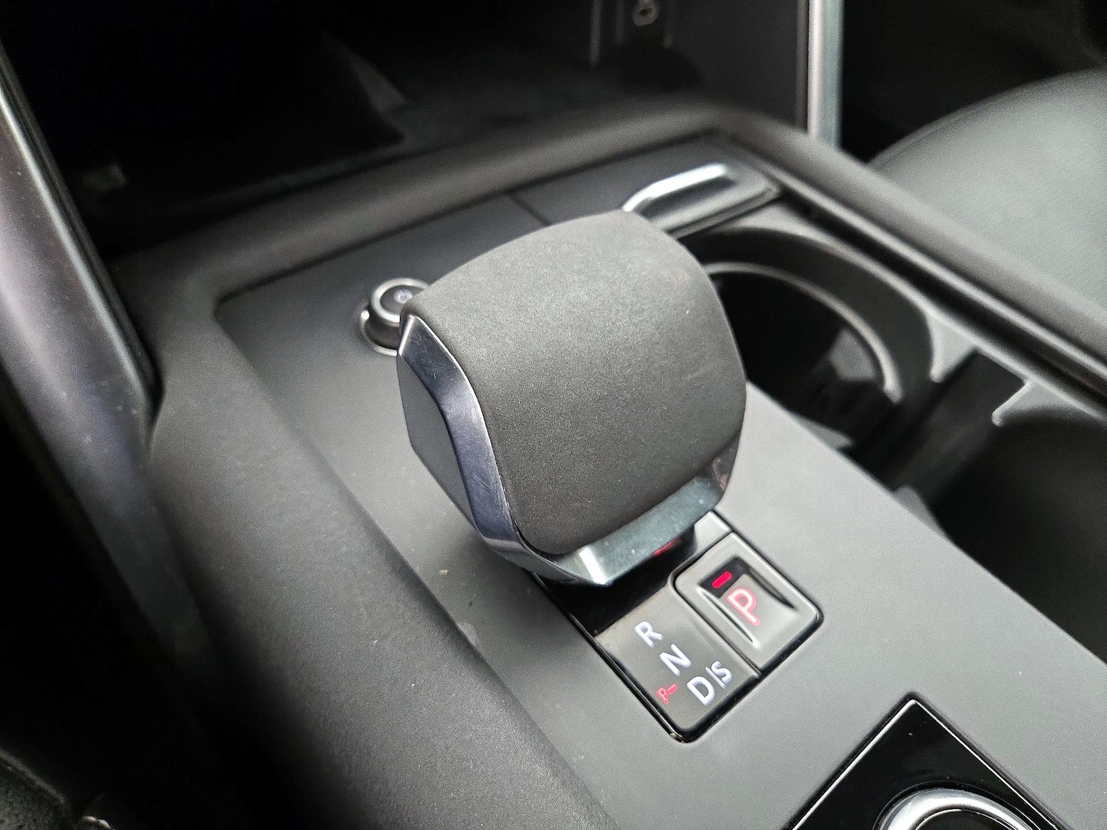 2024 Land Rover Discovery Dynamic SE - Photo 17