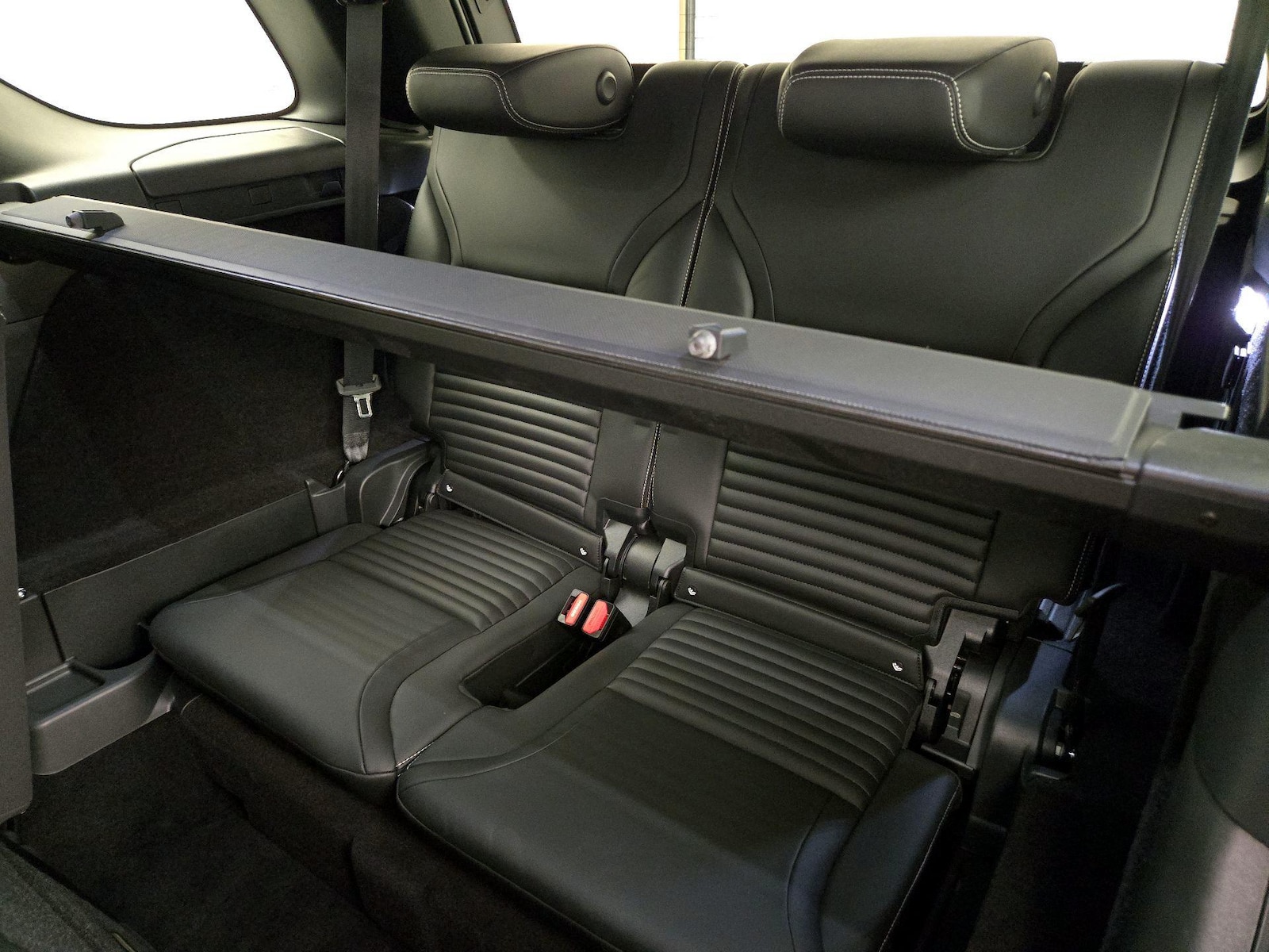 2024 Land Rover Discovery Dynamic SE - Photo 20
