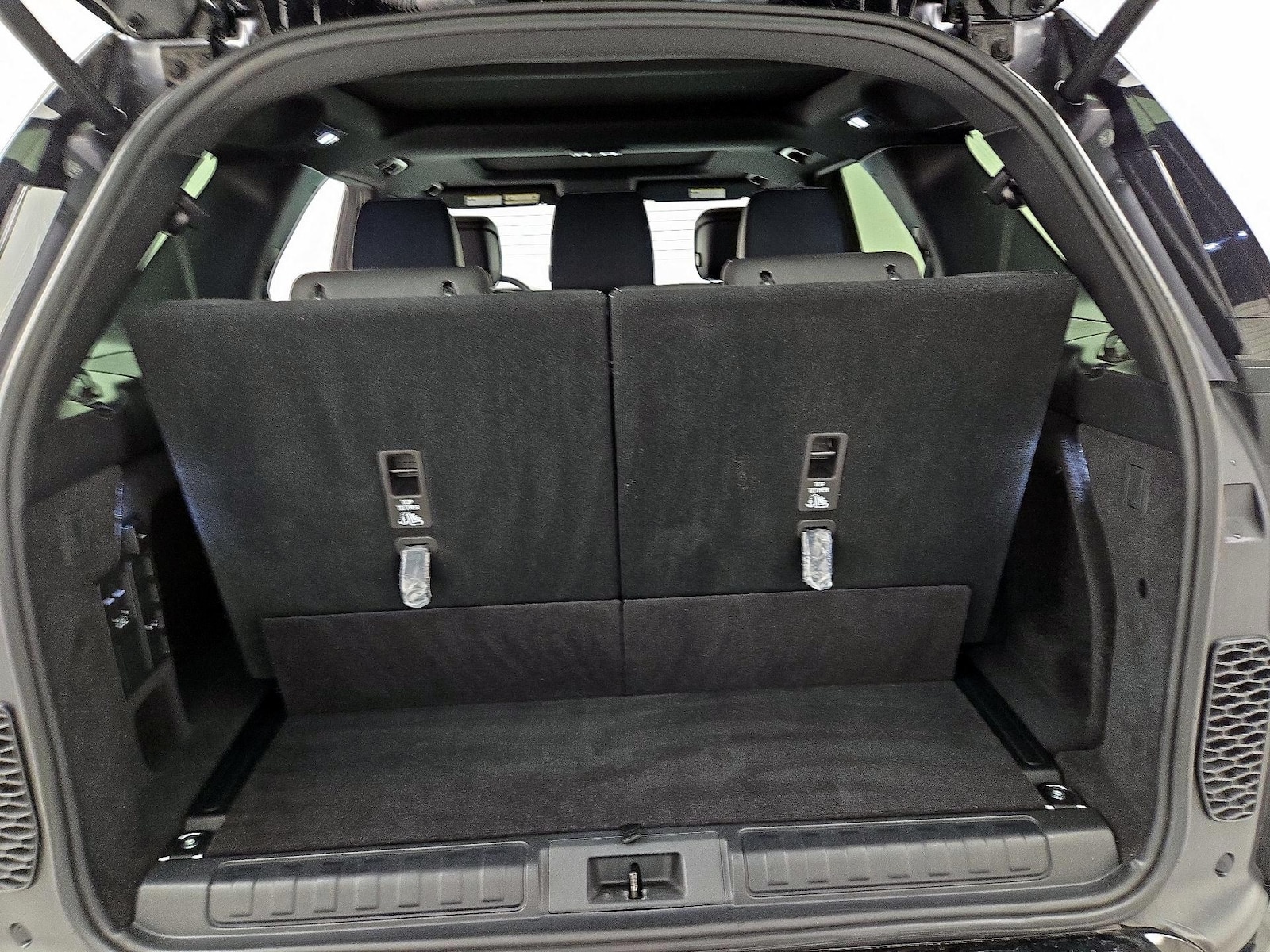 2024 Land Rover Discovery Dynamic SE - Photo 21