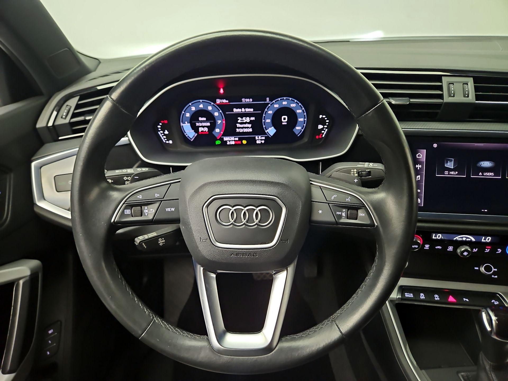 Thumbnail: 2022 Audi Q3 - 10