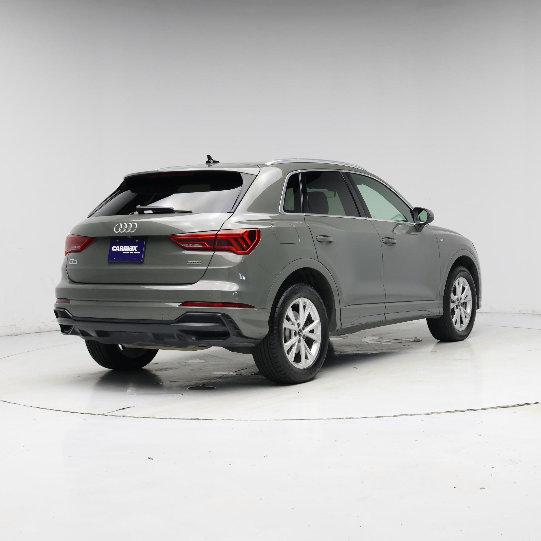 Thumbnail: 2022 Audi Q3 - 8