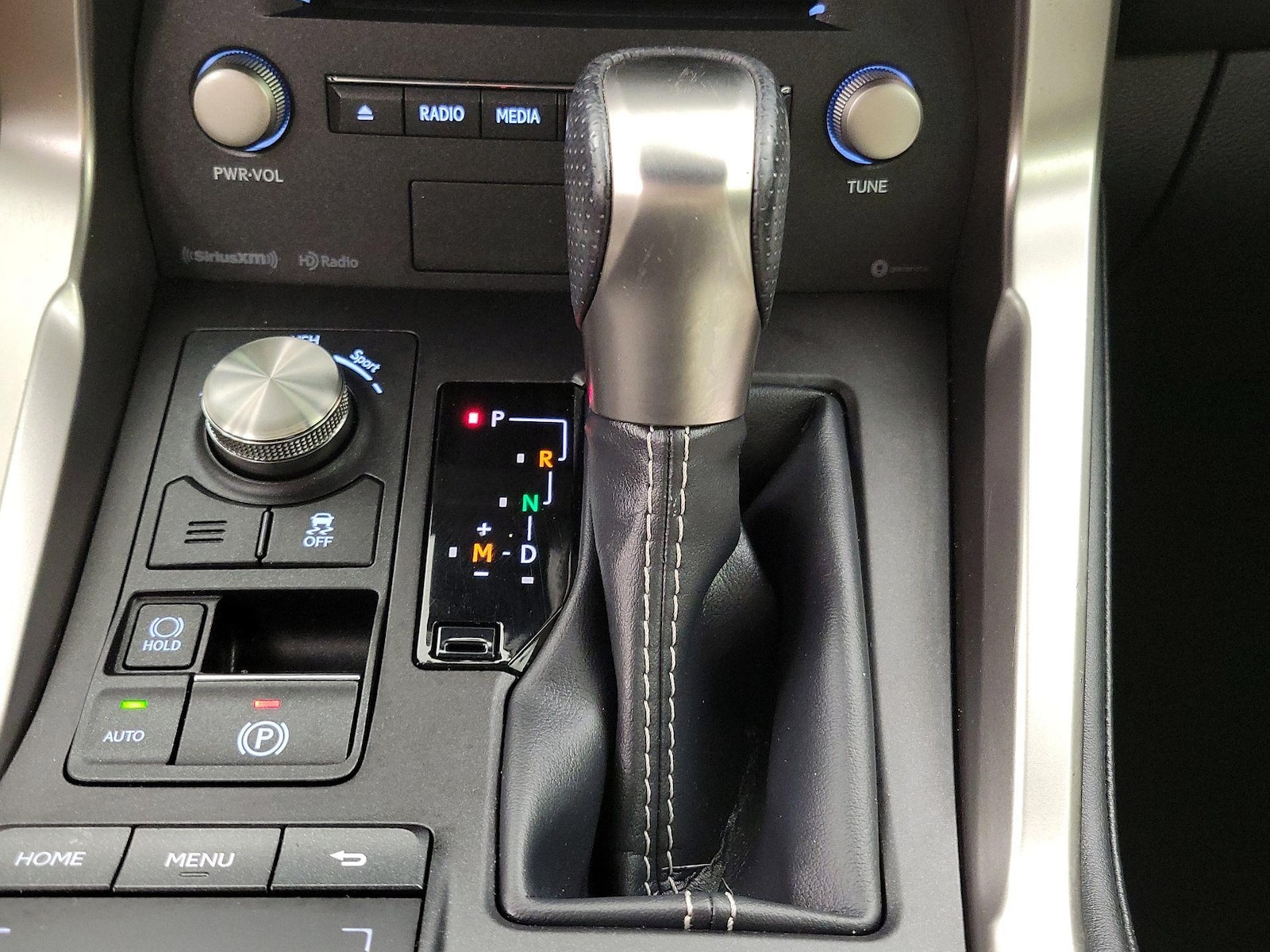 2021 Lexus NX 300 F SPORT - Photo 18