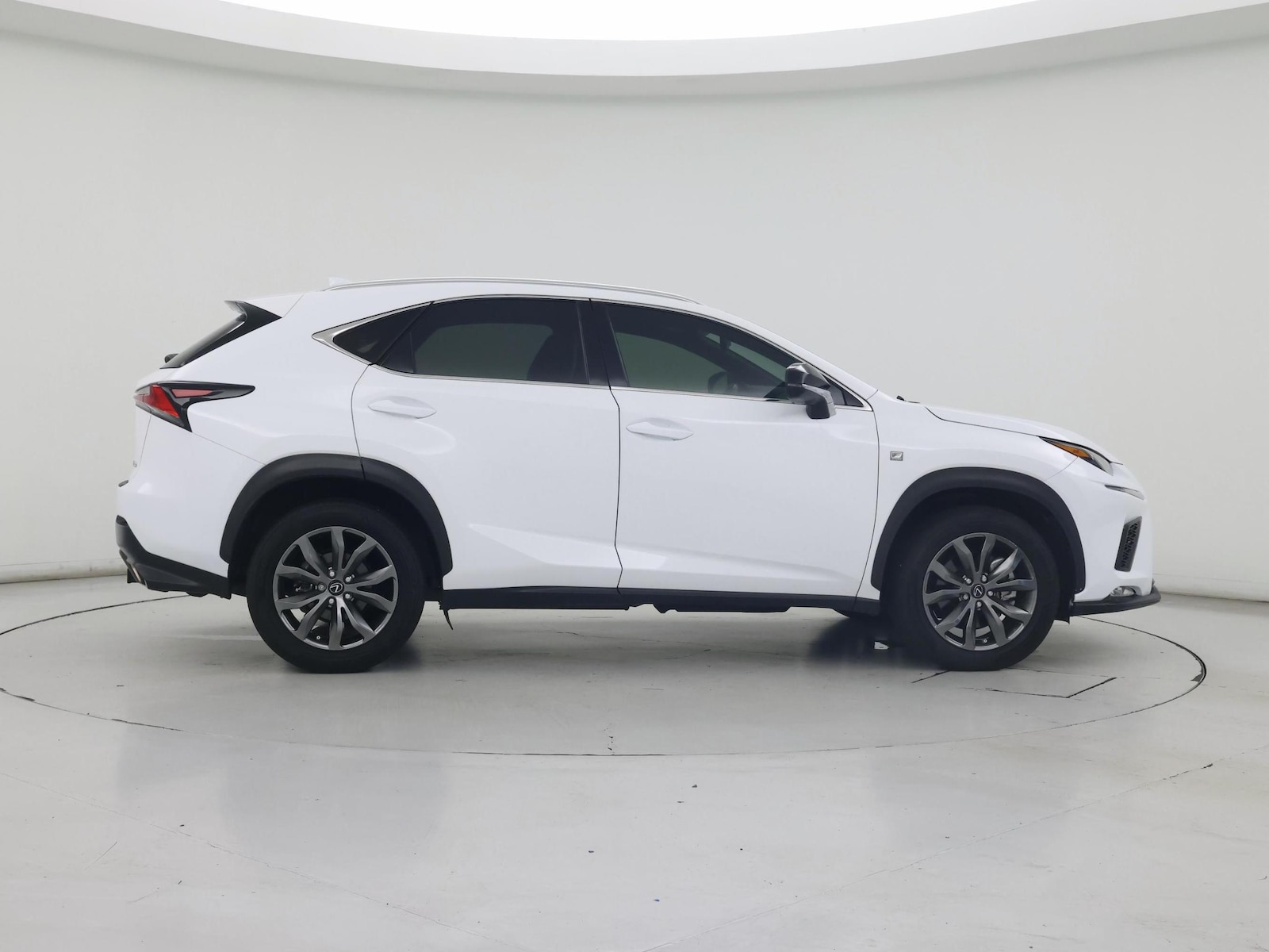 2021 Lexus NX 300 F SPORT - Photo 8