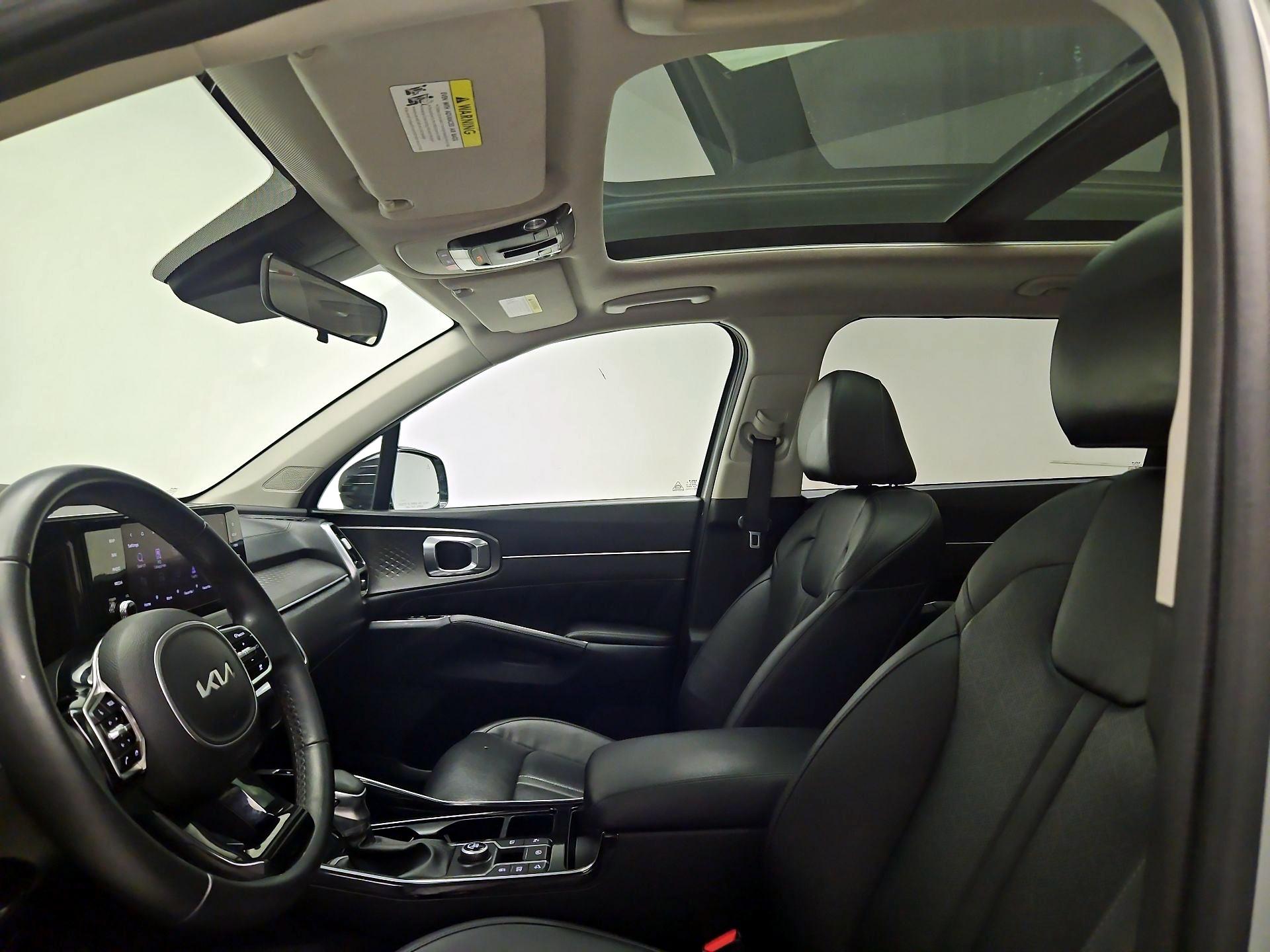 Thumbnail: 2022 Kia Sorento - 20