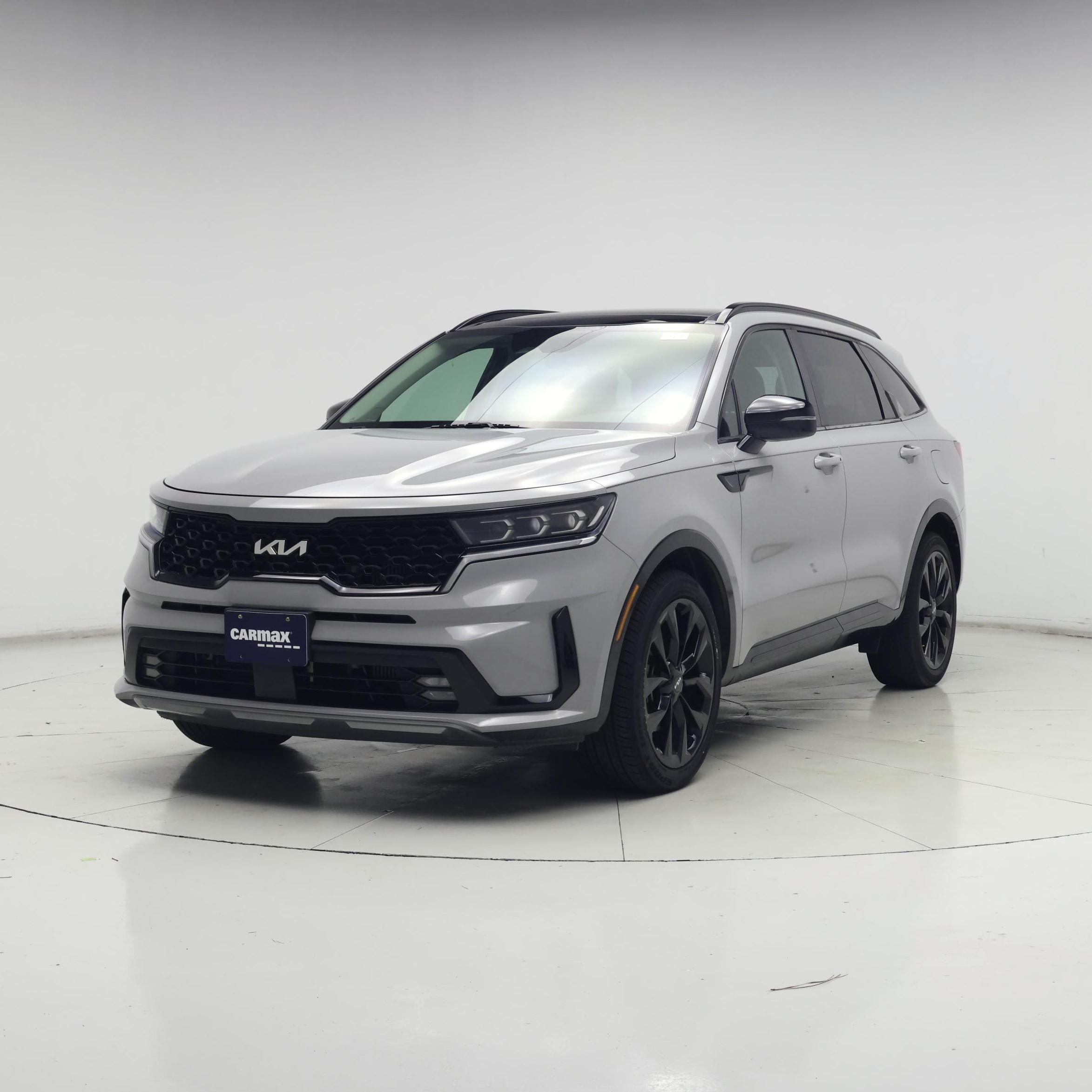 Thumbnail: 2022 Kia Sorento - 4