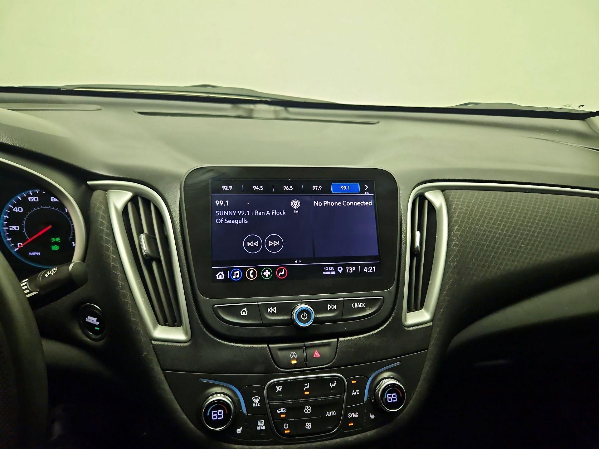 Thumbnail: 2024 Chevrolet Malibu - 14