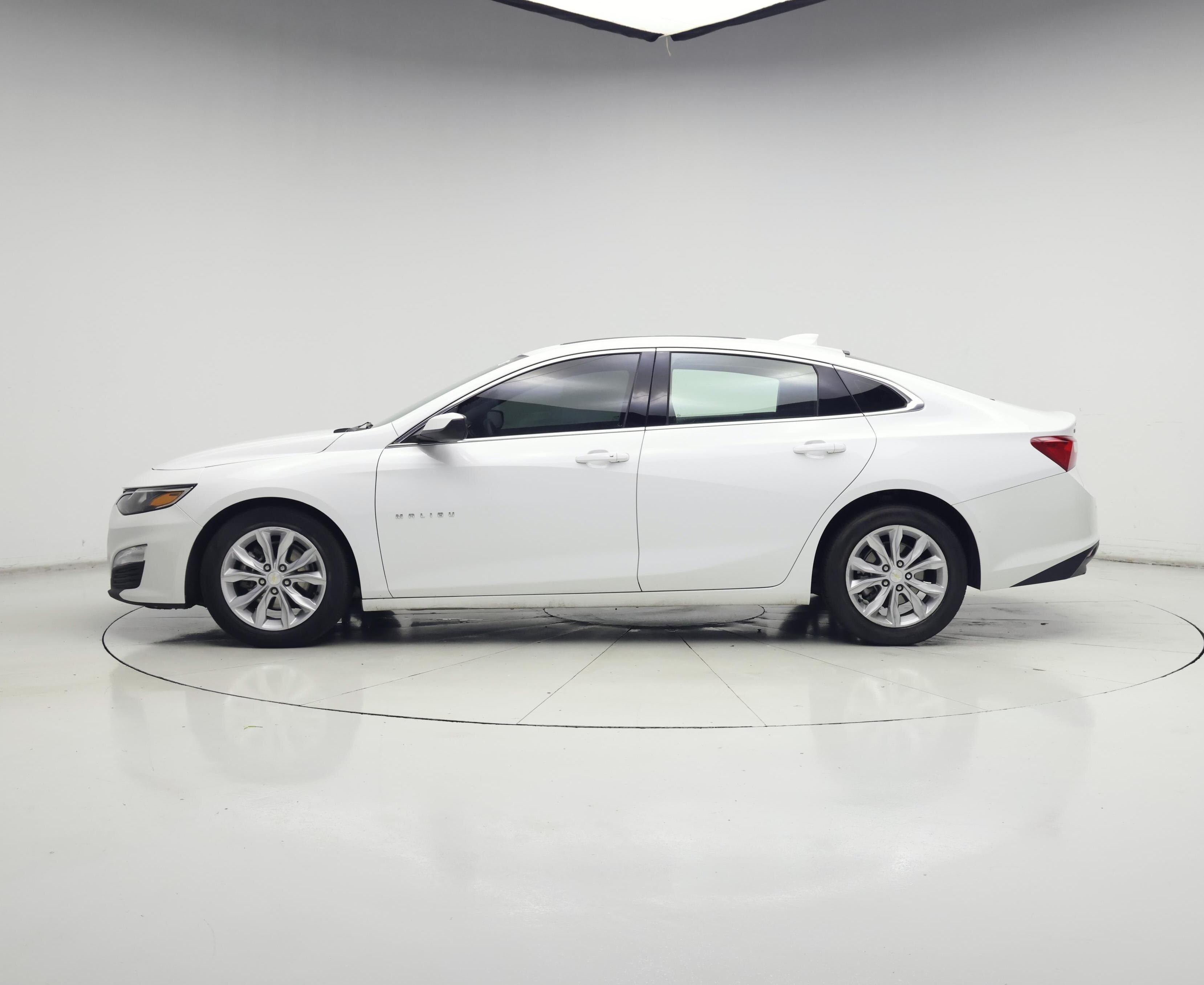 Thumbnail: 2024 Chevrolet Malibu - 3
