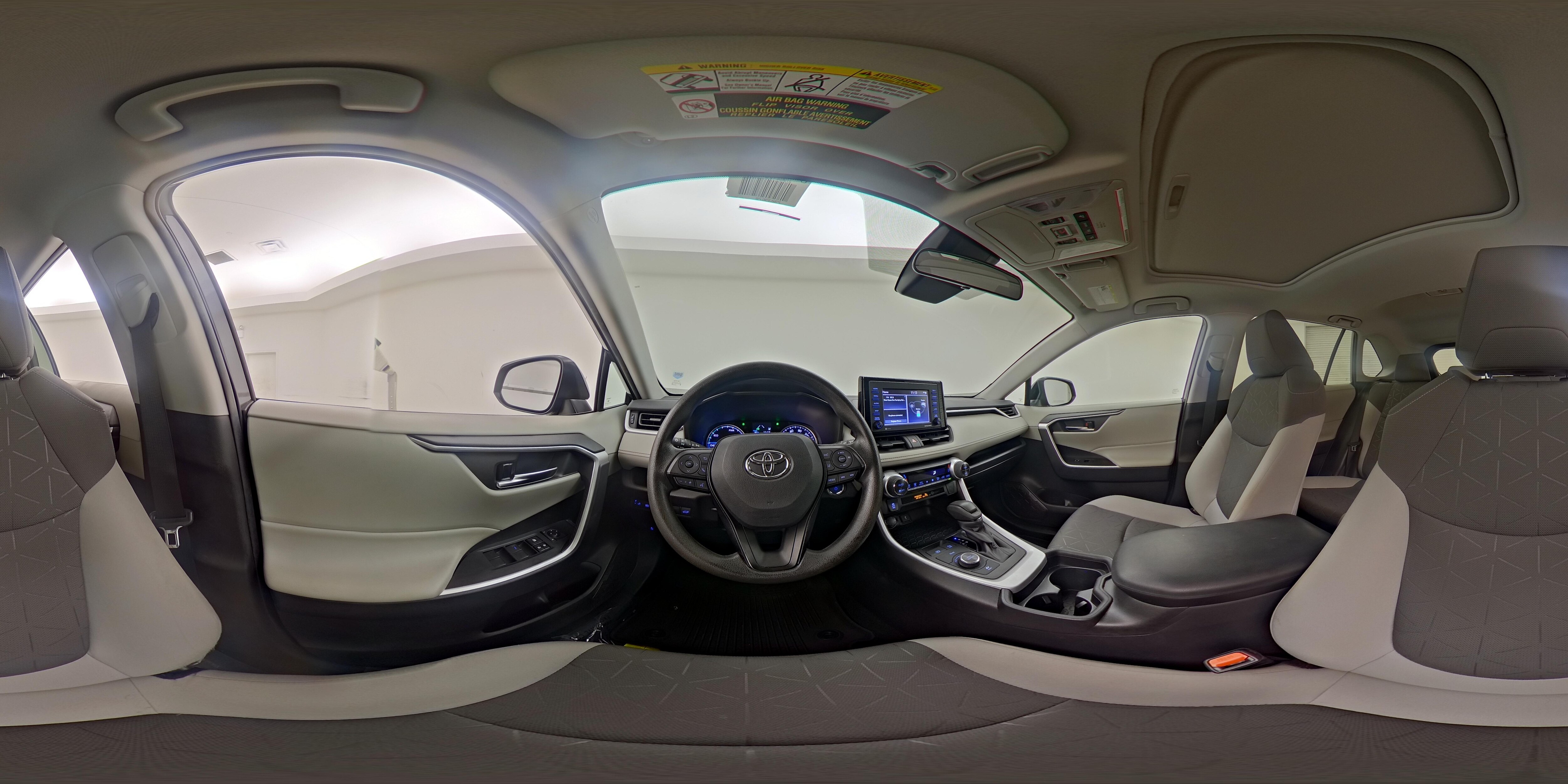 2021 Toyota RAV4 XLE - Photo 27