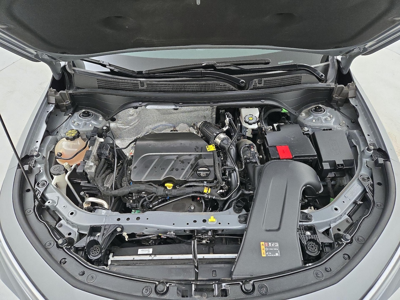 2025 Buick Envista Sport Touring - Photo 22