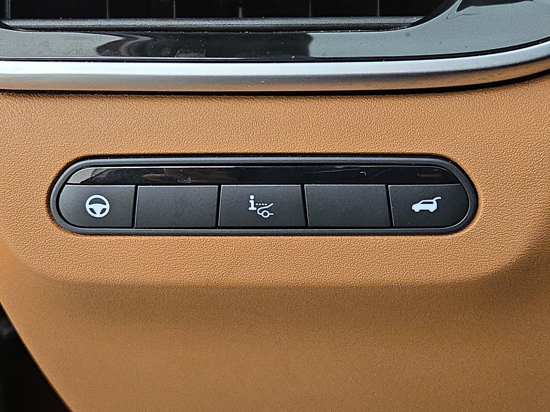 Thumbnail: 2025 INFINITI QX60 - 13