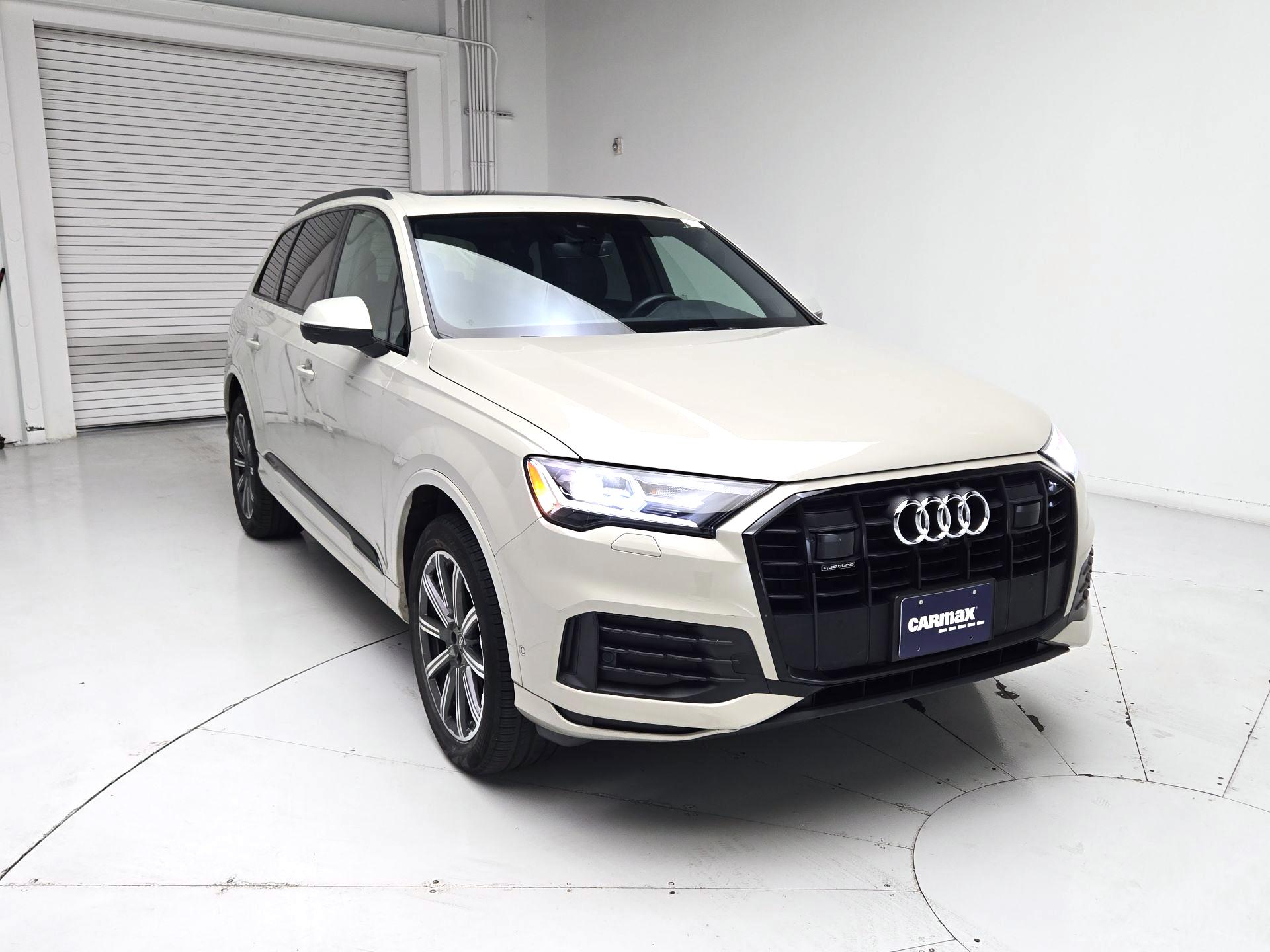 Thumbnail: 2023 Audi Q7 - 1