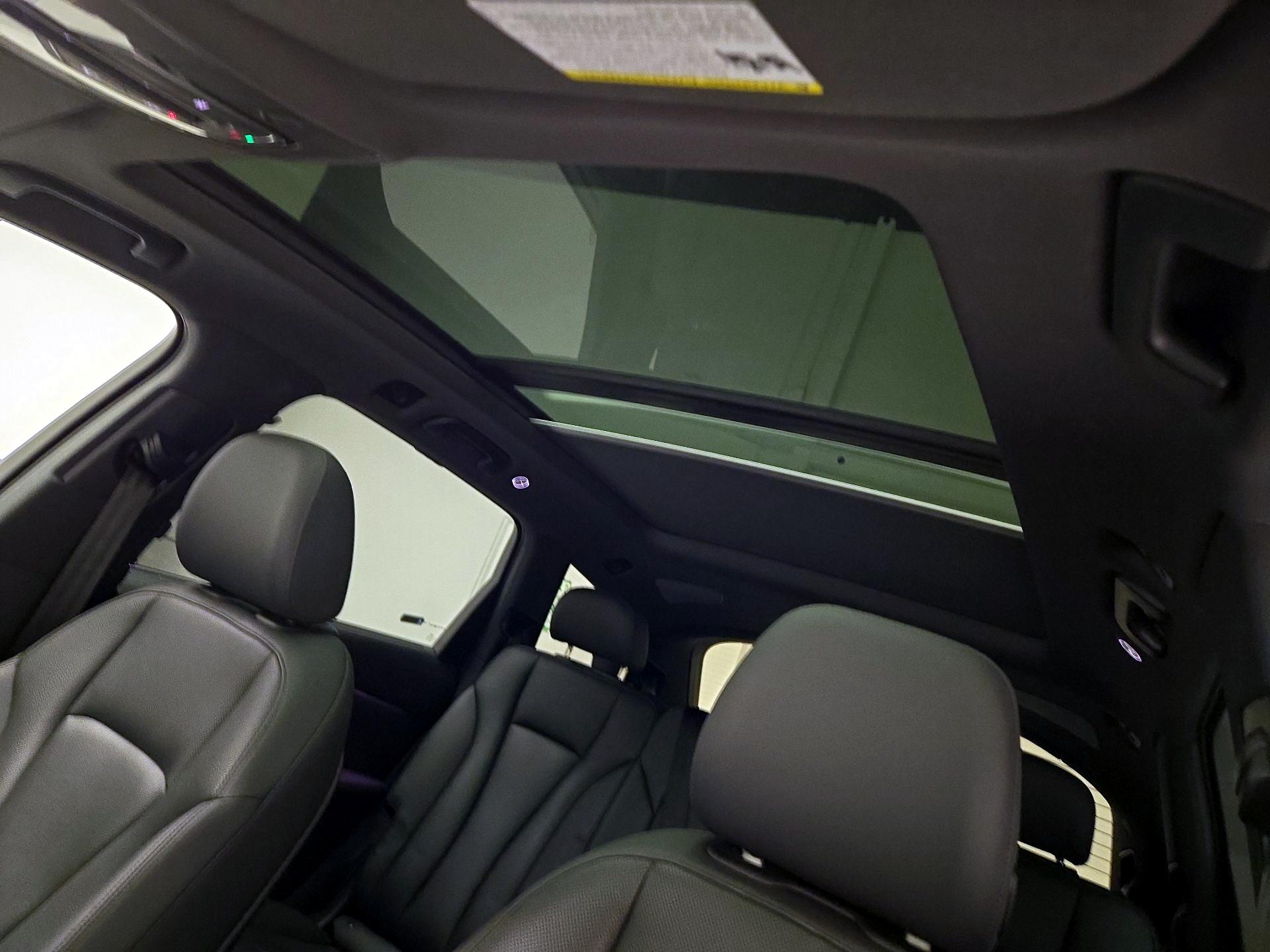 Thumbnail: 2023 Audi Q7 - 18