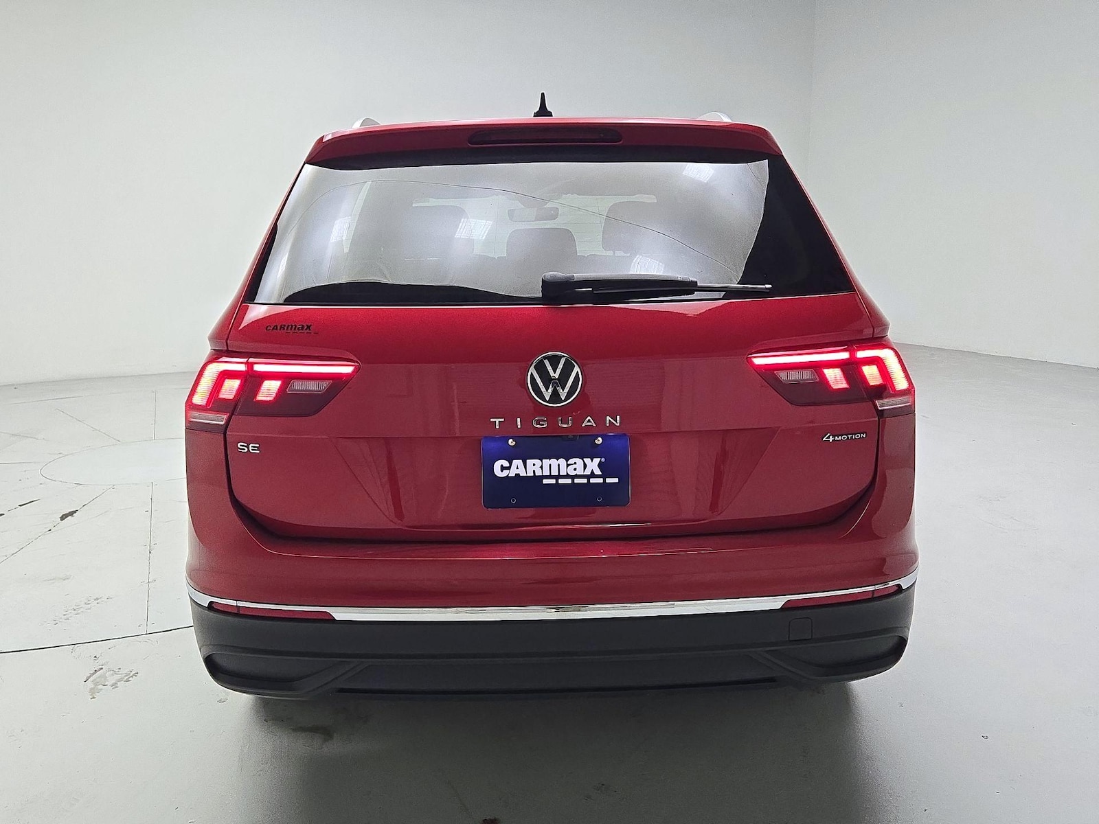 2022 Volkswagen Tiguan SE - Photo 6