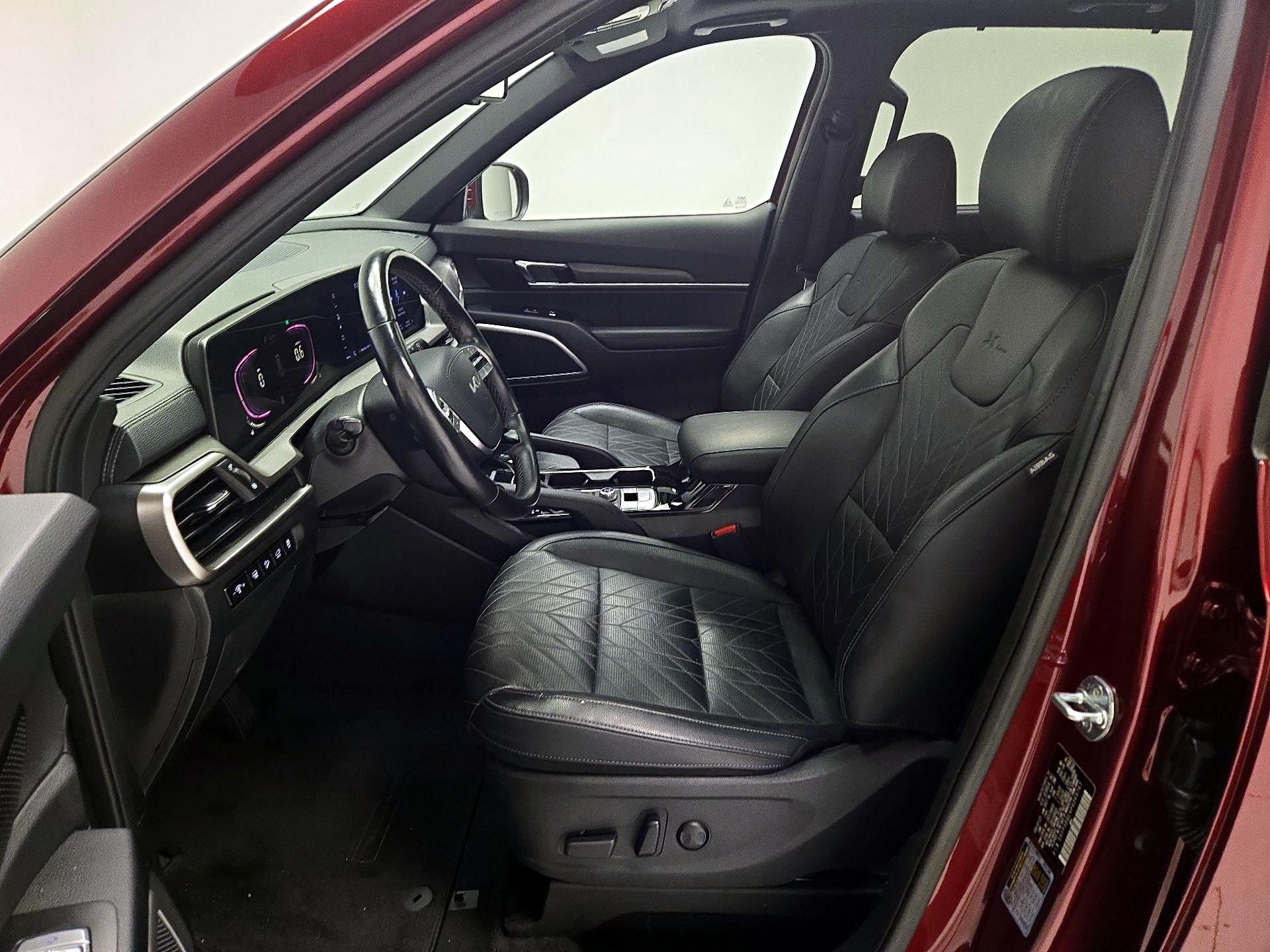 Thumbnail: 2023 Kia Telluride - 11