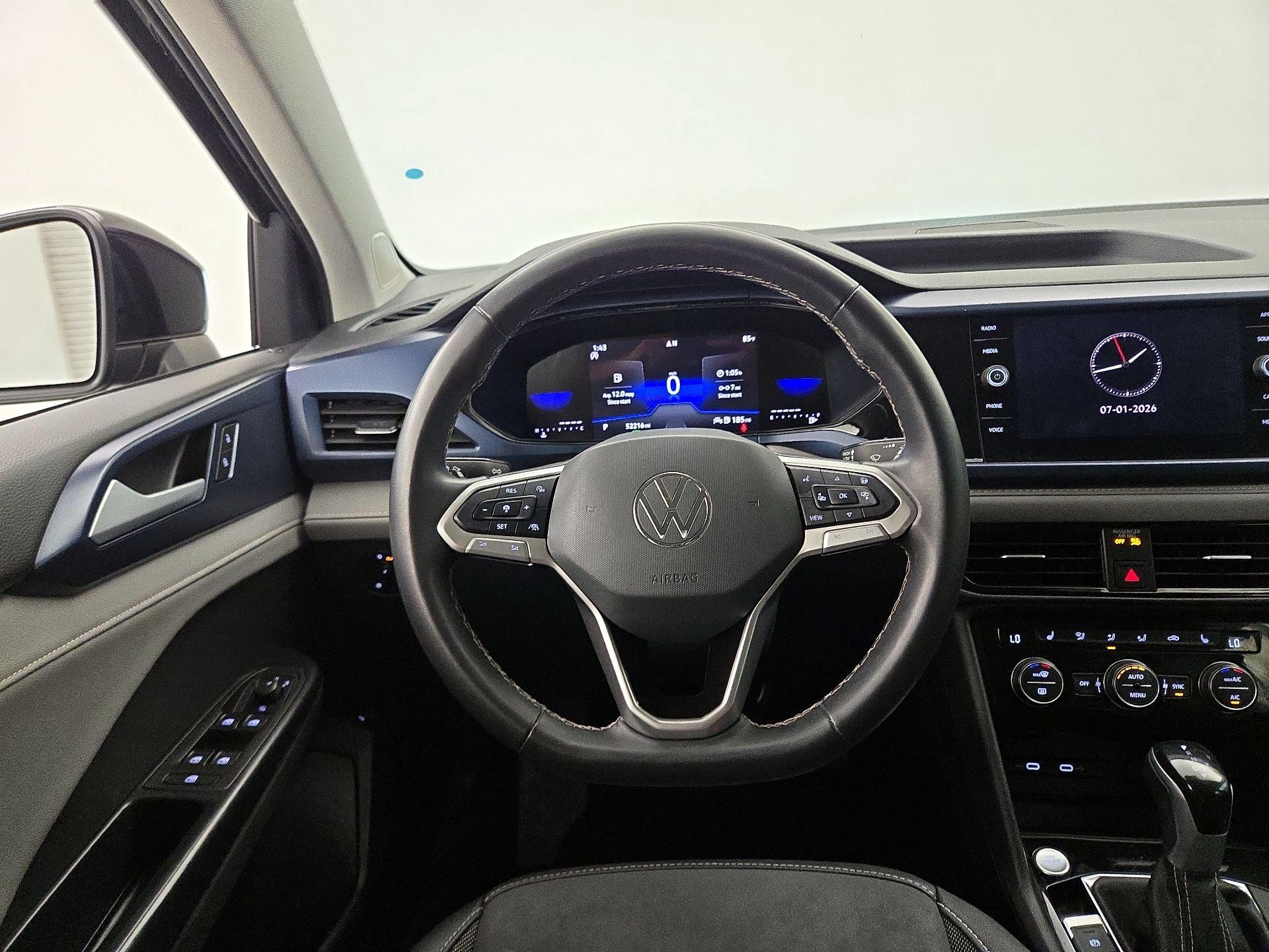 Thumbnail: 2024 Volkswagen Taos - 10