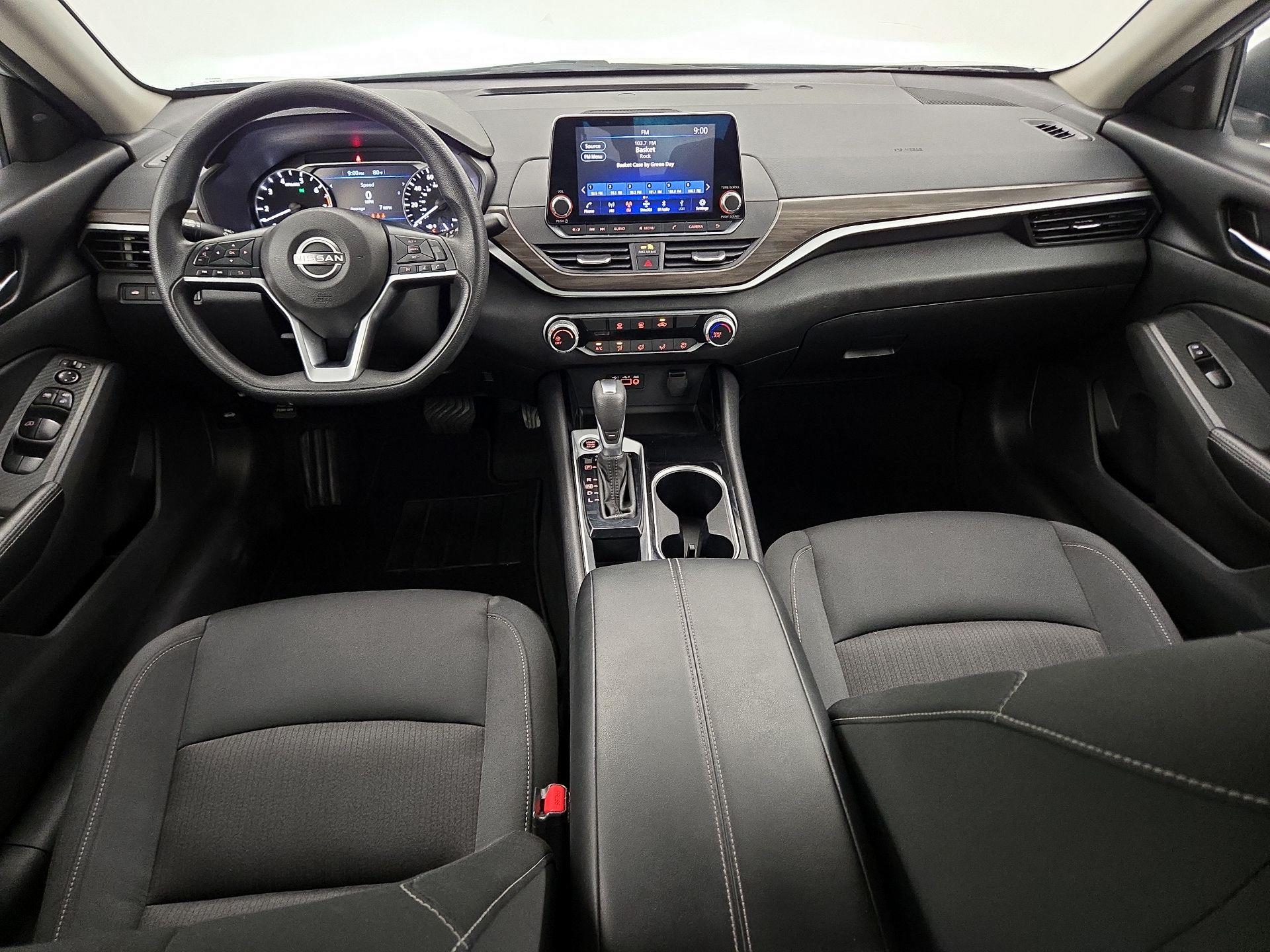 Thumbnail: 2024 Nissan Altima - 9