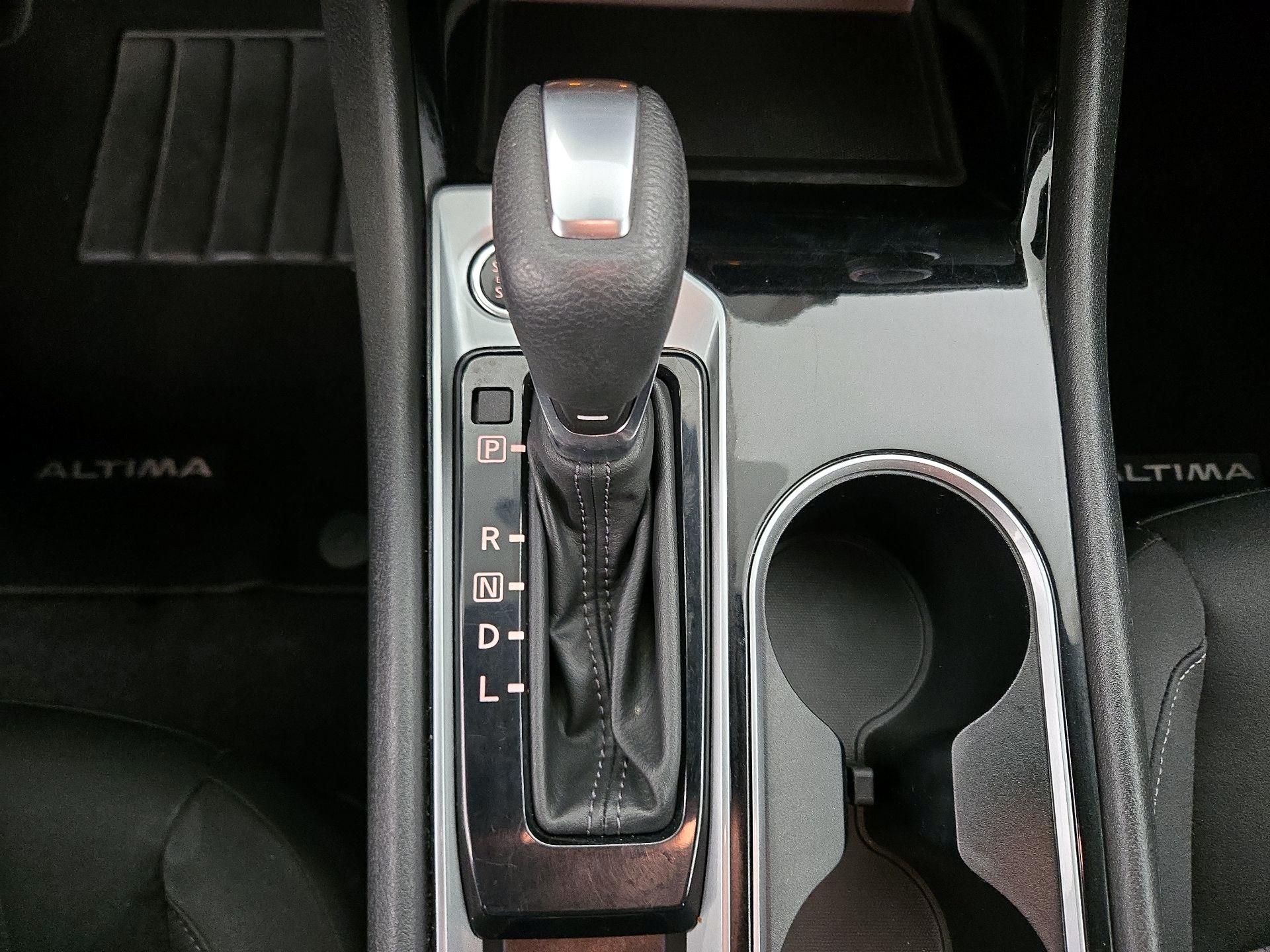 Thumbnail: 2024 Nissan Altima - 17