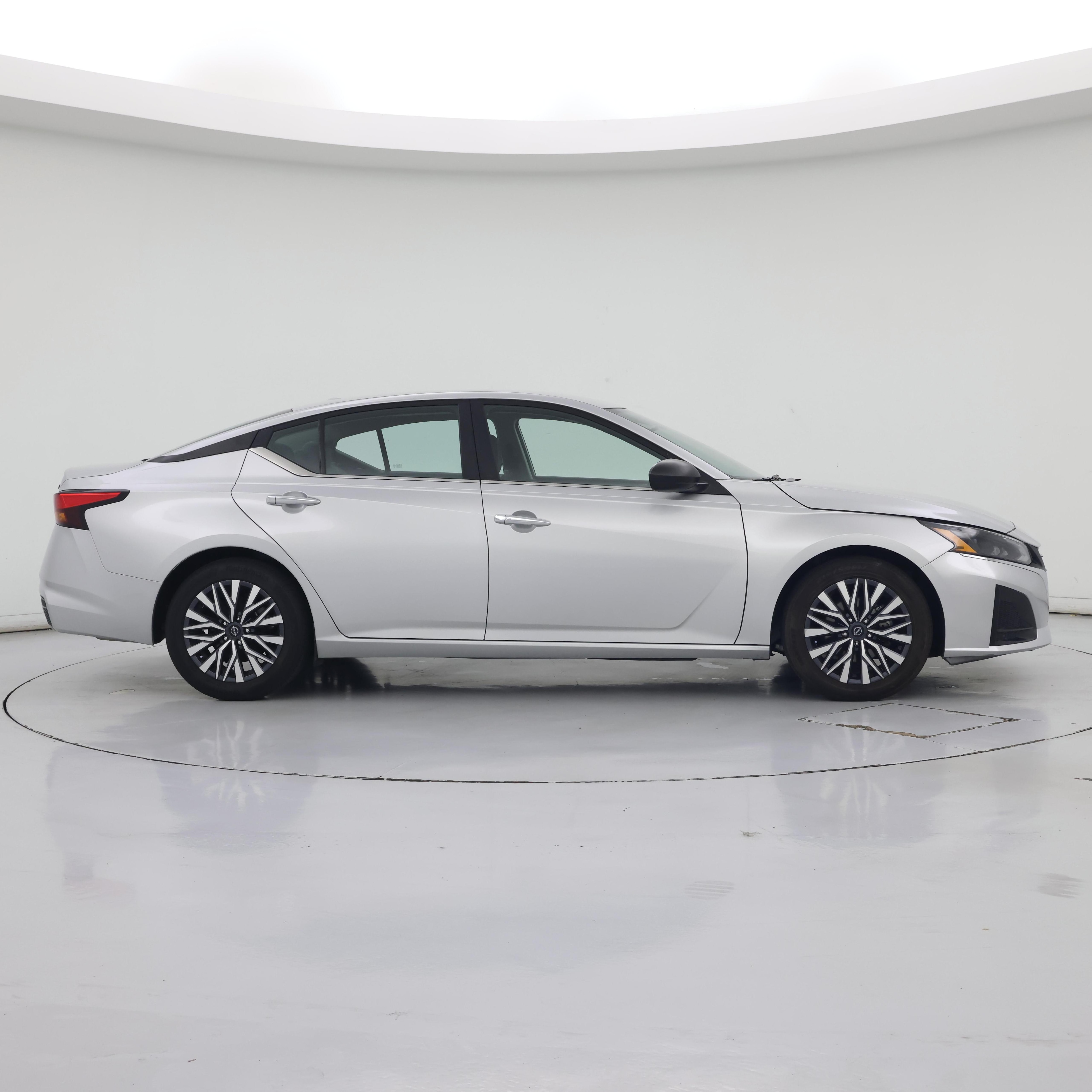 Thumbnail: 2024 Nissan Altima - 7